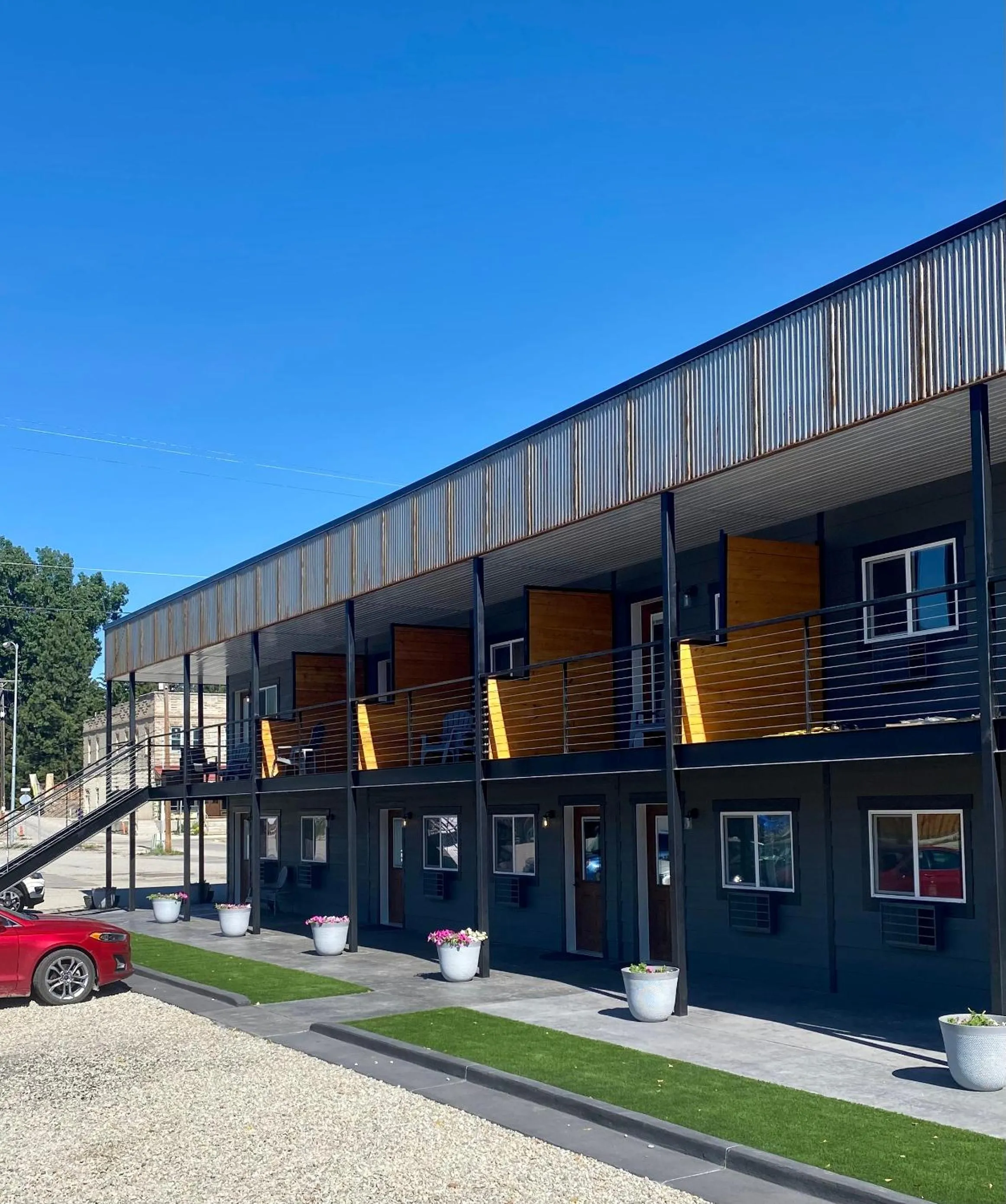 Property building in The Darmont Hotel and Suites