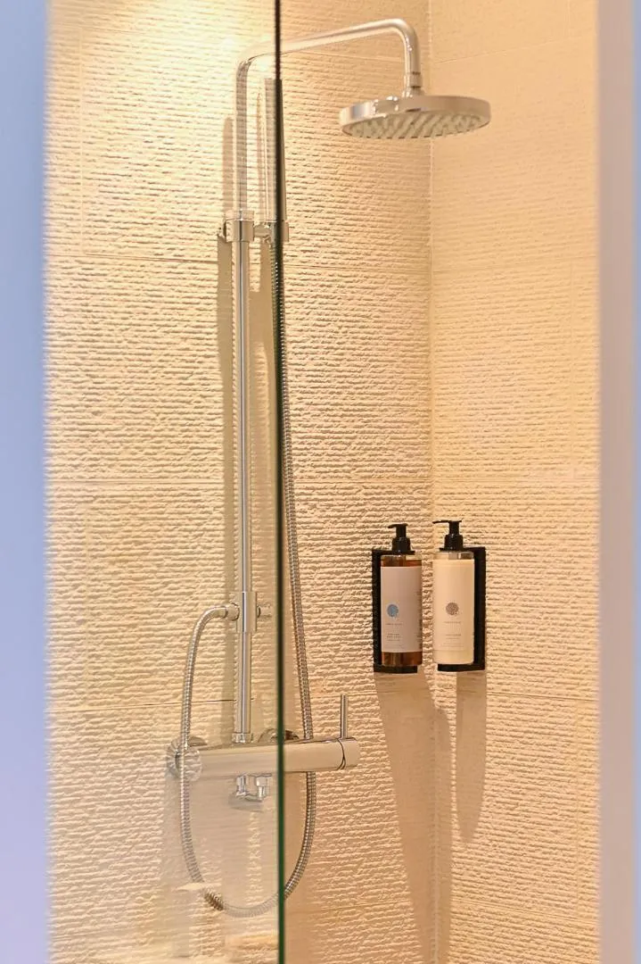 Bathroom in Hôtel Bor