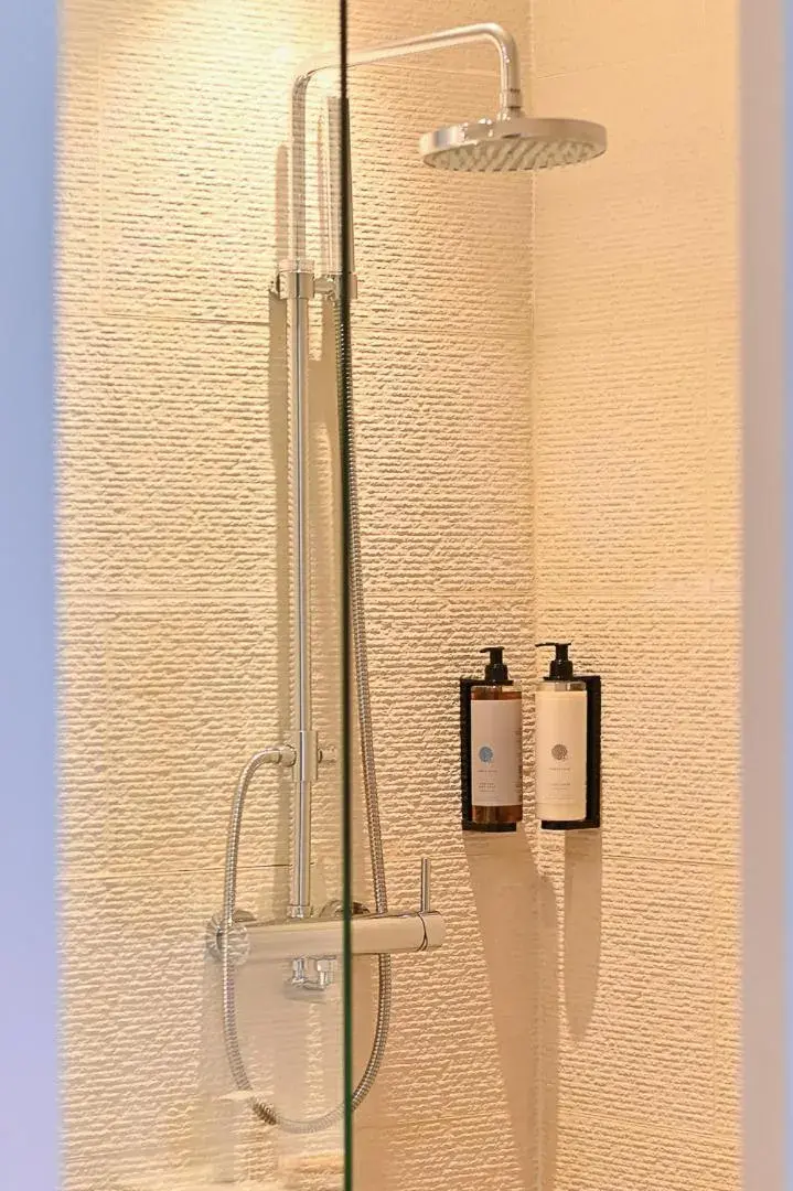 Twin Room in Hôtel Bor Twin Room in Hôtel Bor