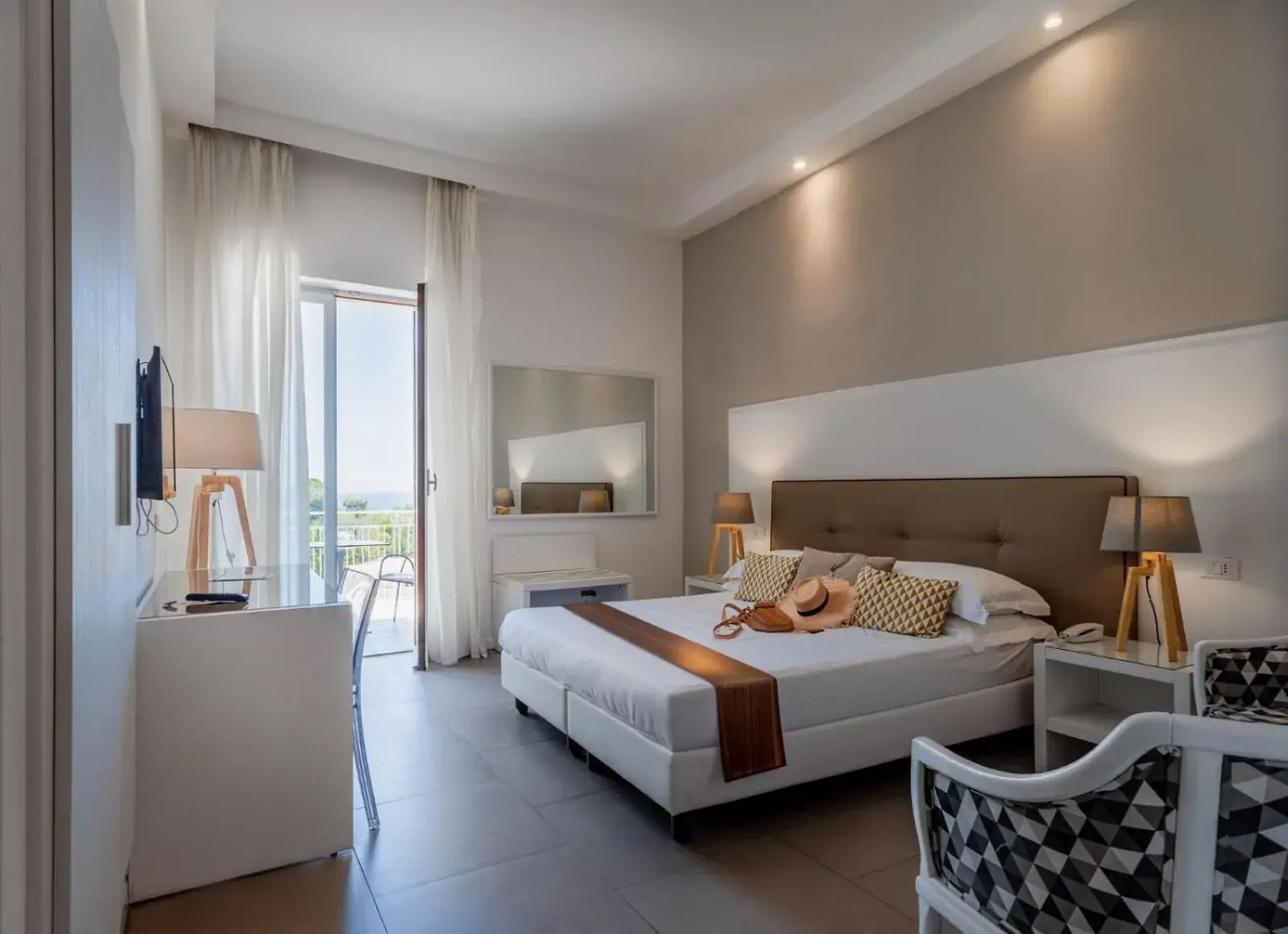 Bed in Hotel Rivage Bed in Hotel Rivage