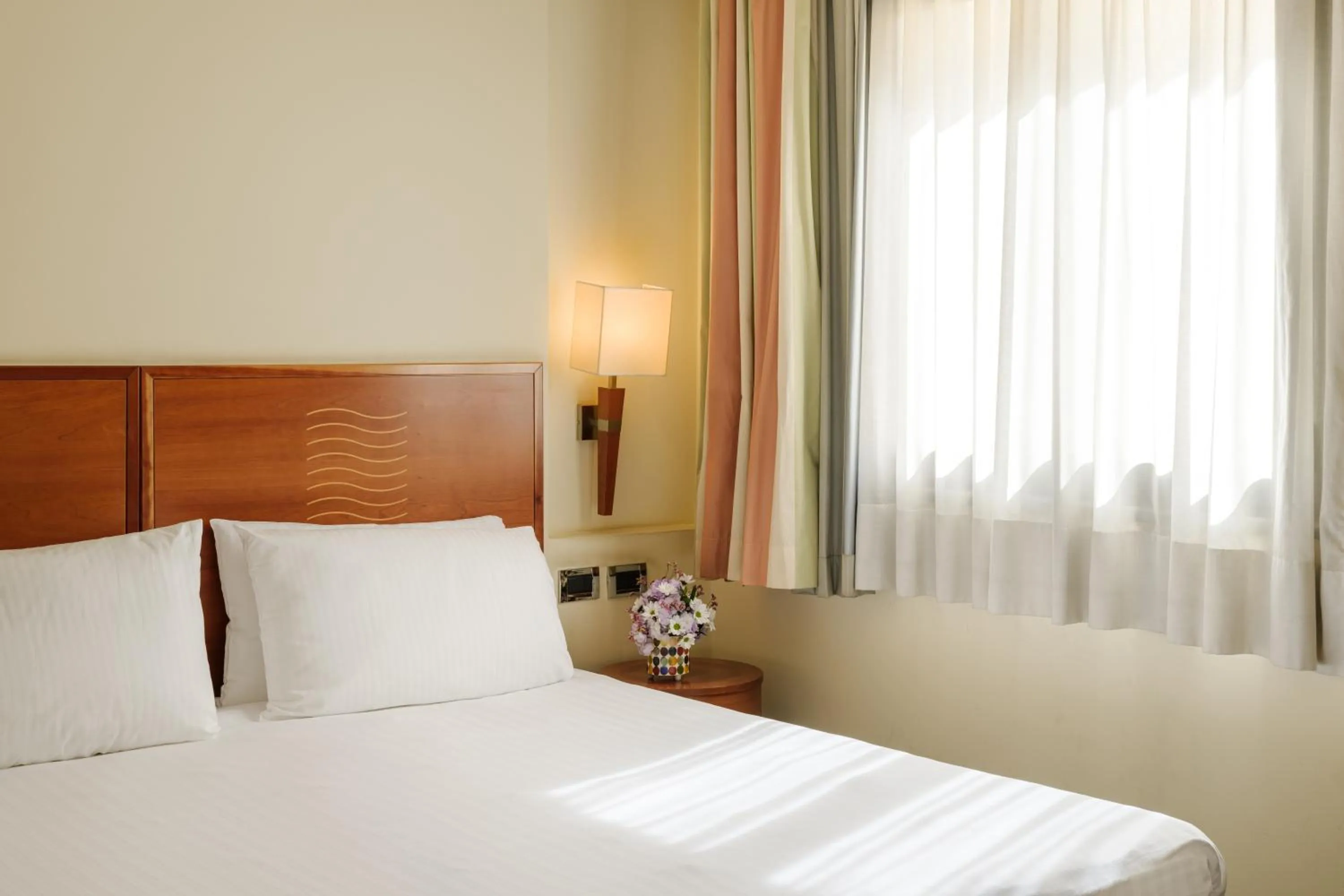 Bed in Hotel dei Cavalieri Caserta - La Reggia