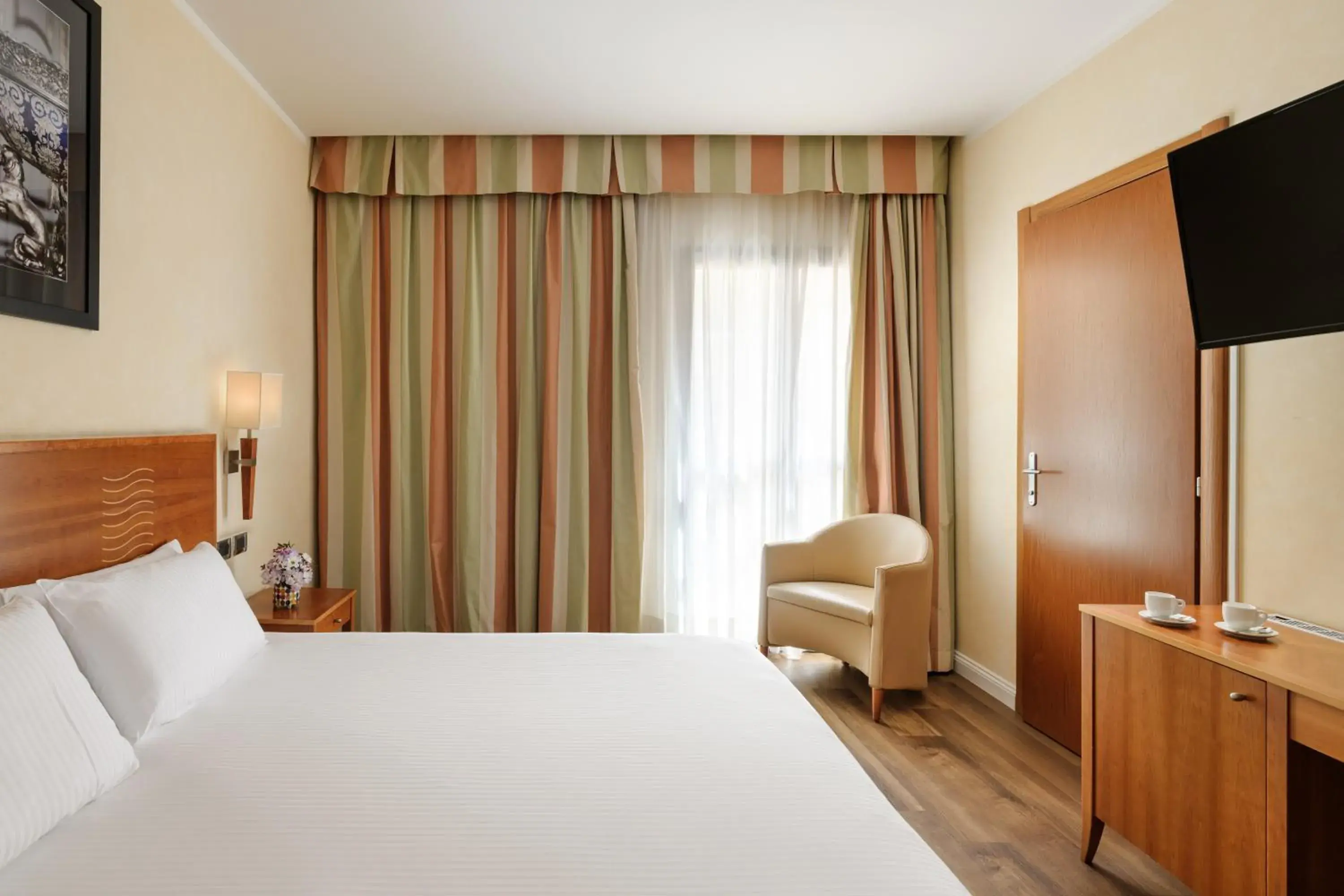 Classic Double or Twin Room in Hotel dei Cavalieri Caserta - La Reggia Classic Double or Twin Room in Hotel dei Cavalieri Caserta - La Reggia