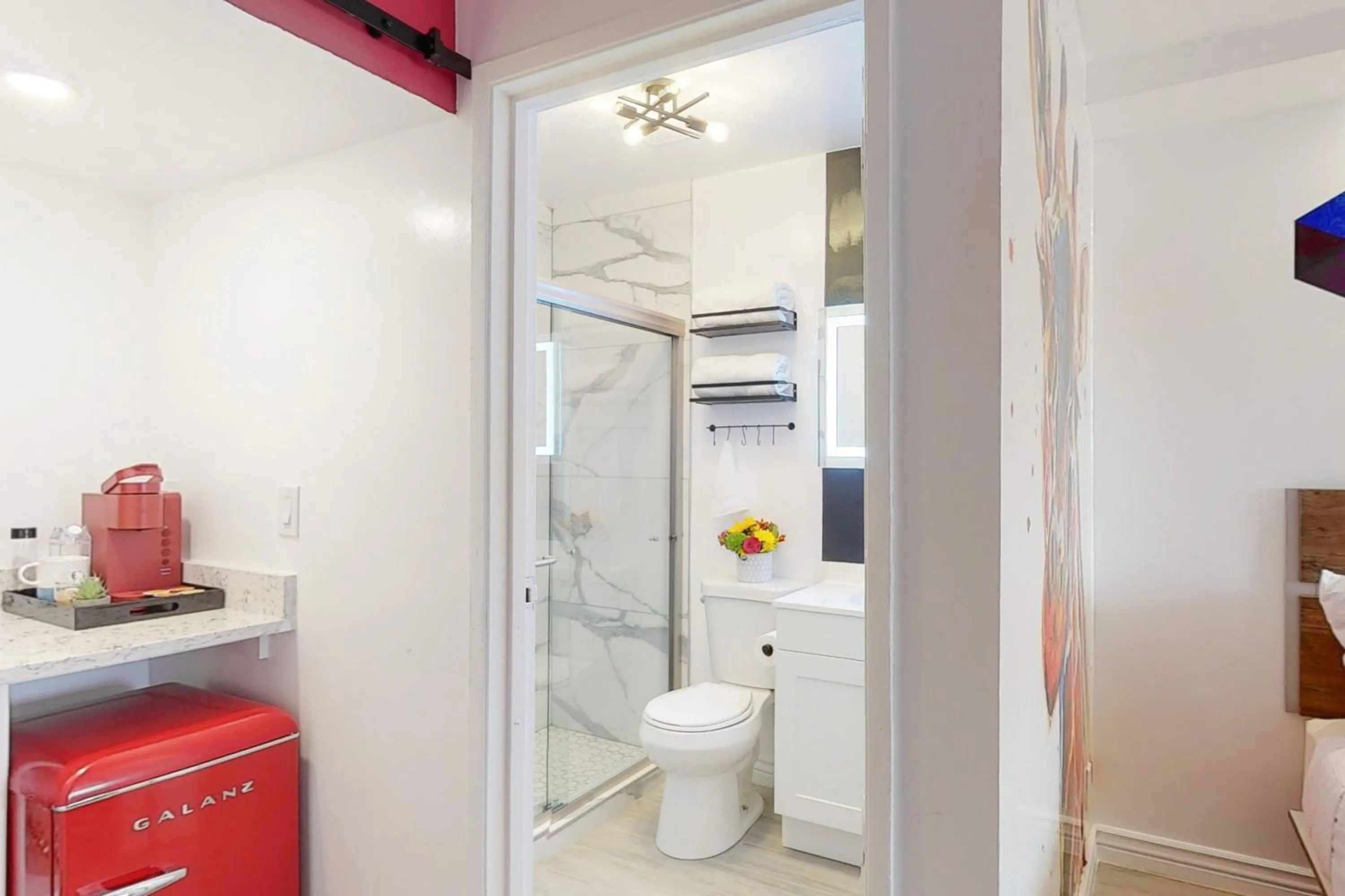 Toilet in Hotel ZAZZ