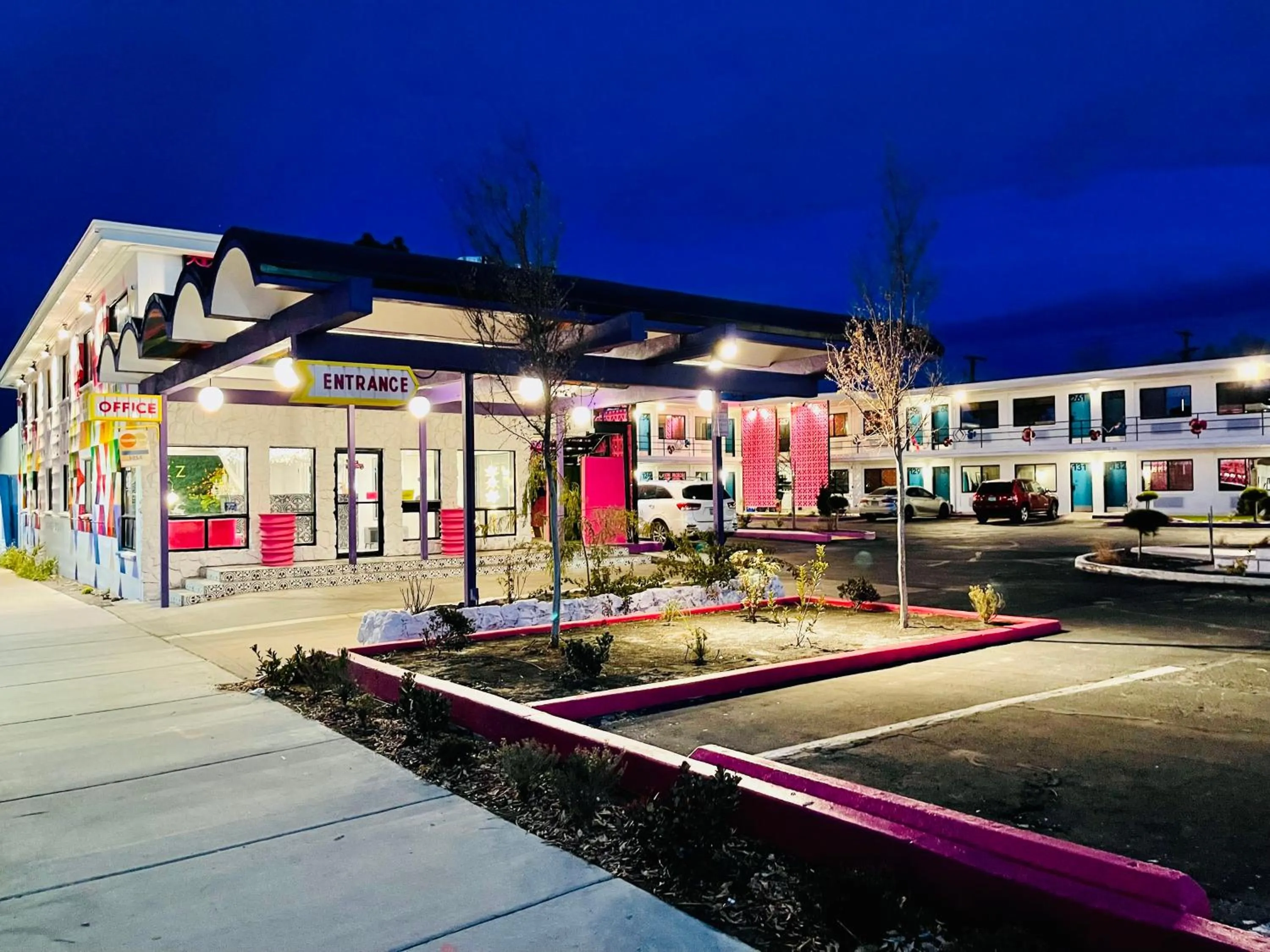 Property building in Hotel ZAZZ