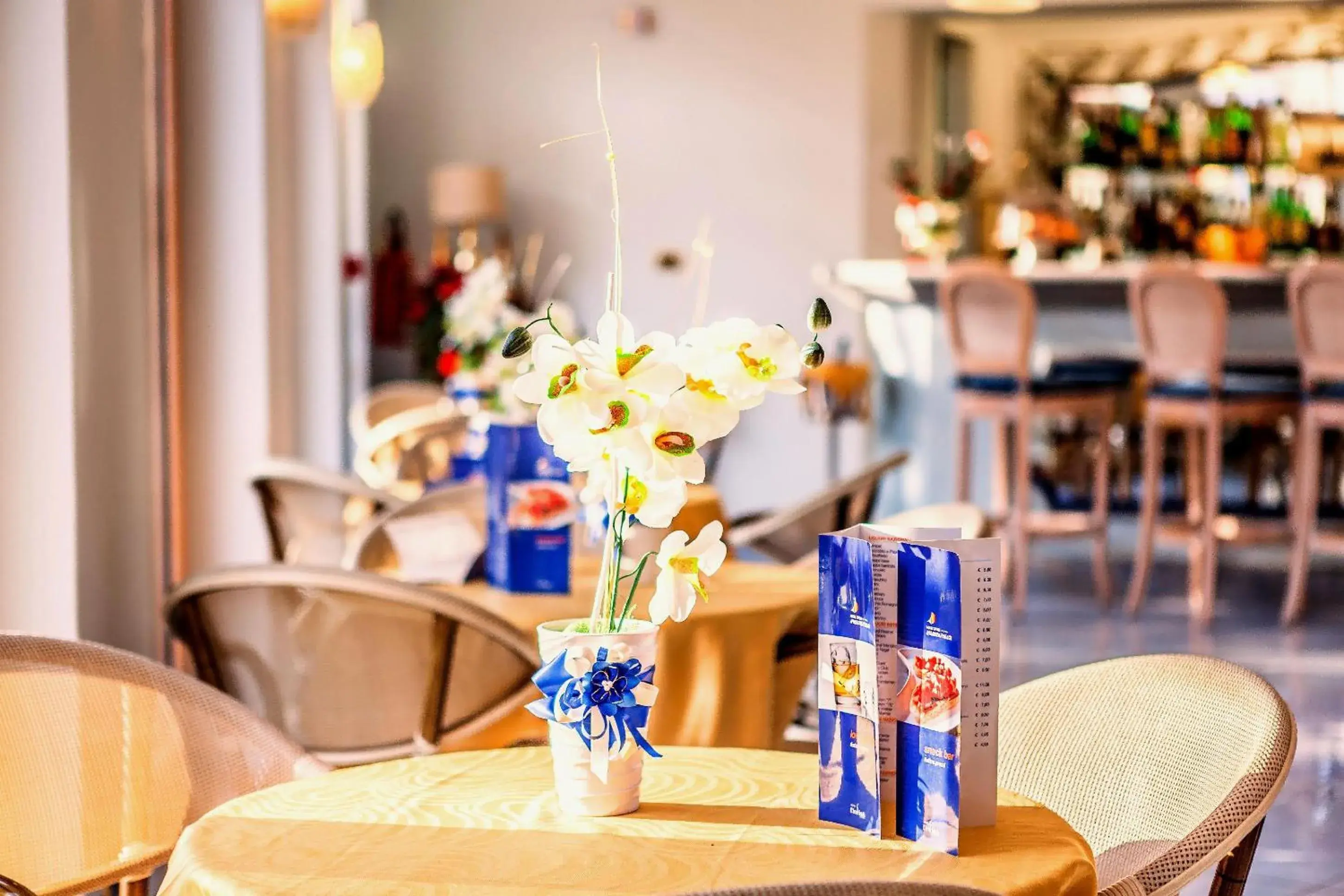 Lounge or bar in Aragona Palace Hotel & Spa Lounge or bar in Aragona Palace Hotel & Spa