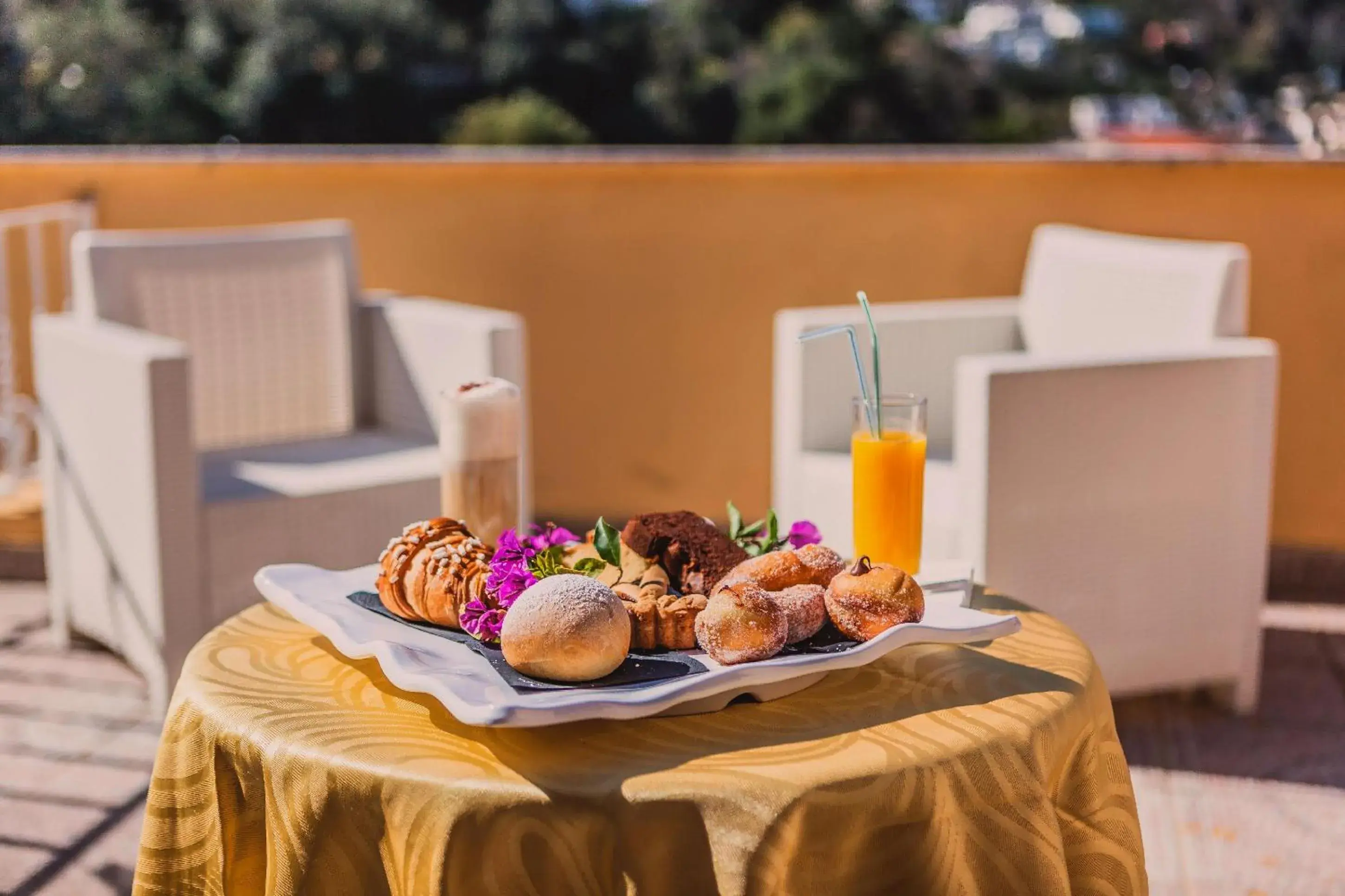 Food and drinks in Aragona Palace Hotel & Spa Food and drinks in Aragona Palace Hotel & Spa