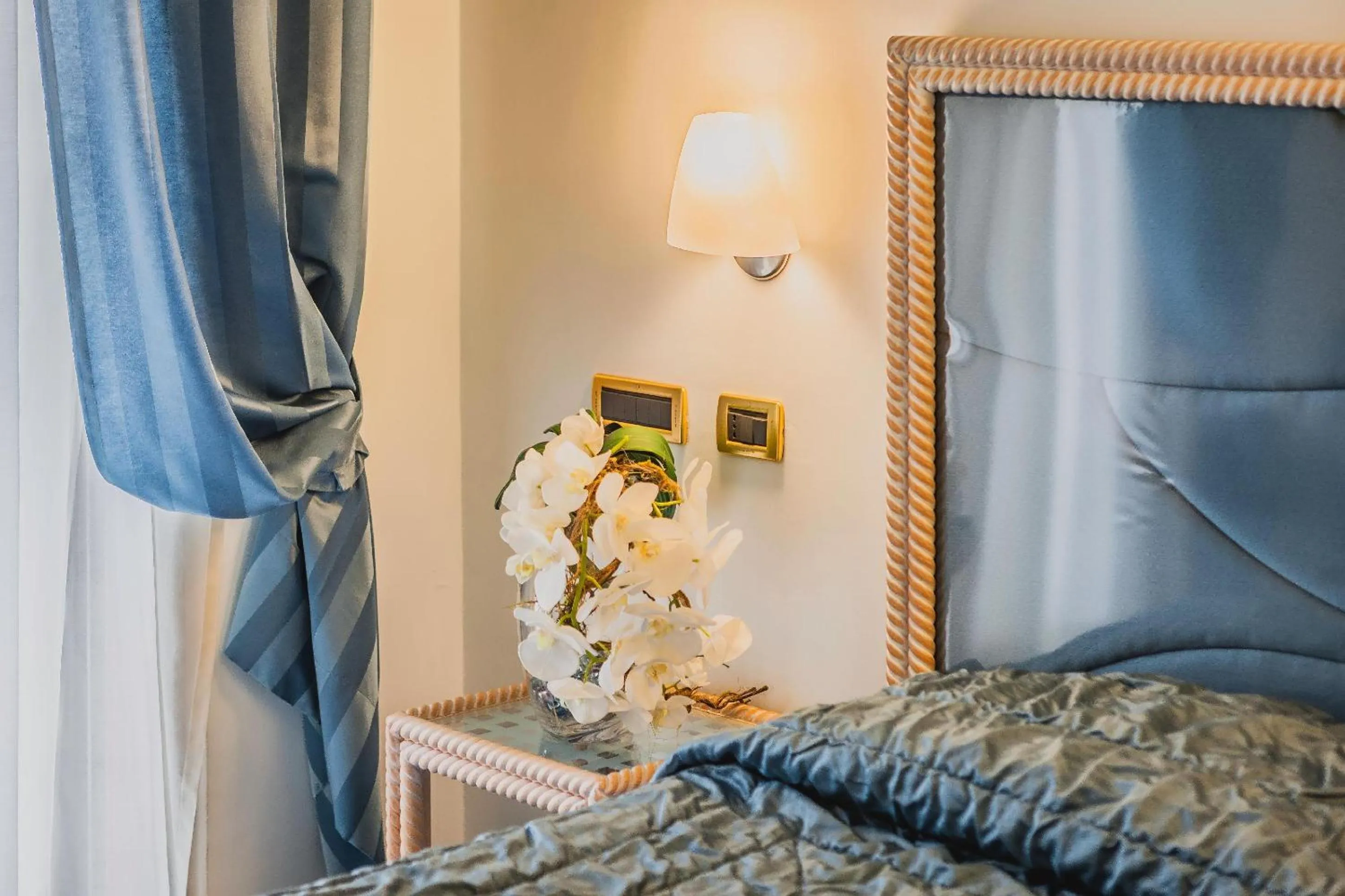 Bed in Aragona Palace Hotel & Spa