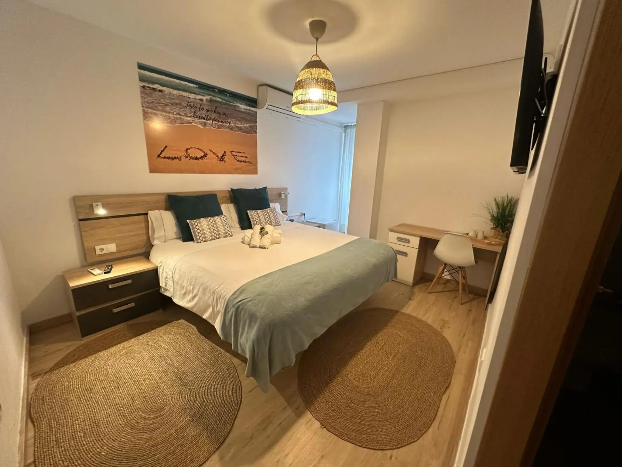 Bed in Ventura Premium Bed in Ventura Premium