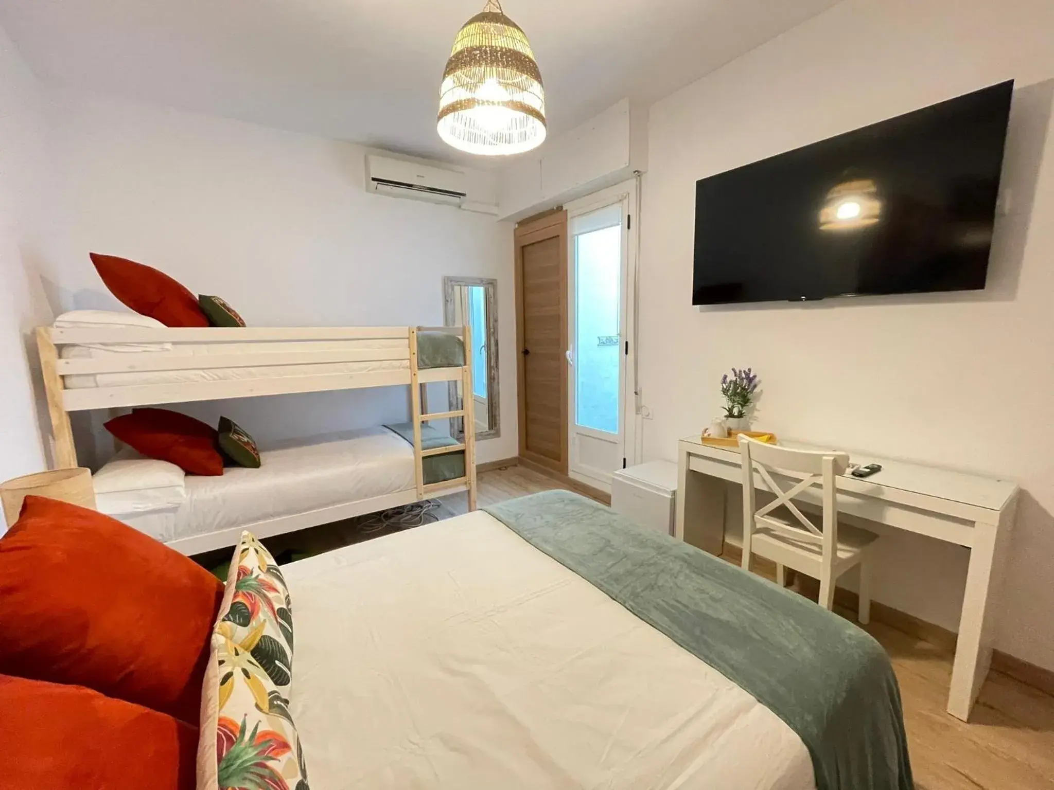 Bed in Ventura Premium Bed in Ventura Premium