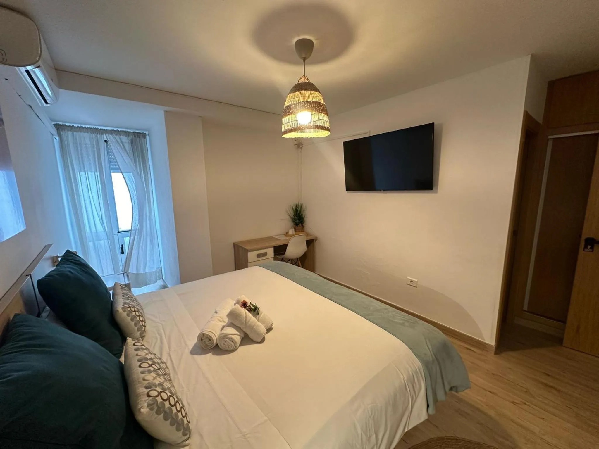 Bed in Ventura Premium