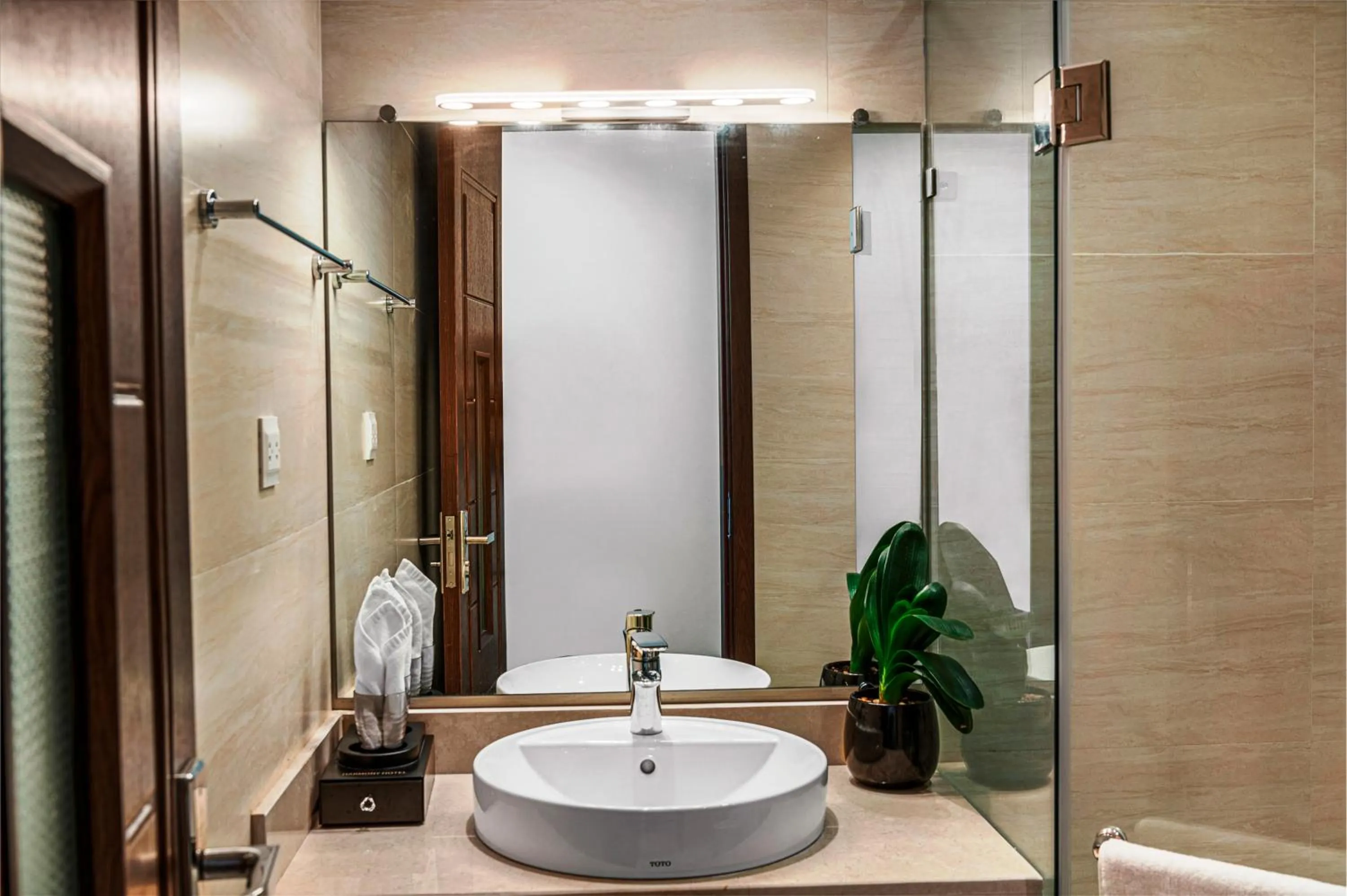 Bathroom in Harmony HaLong Hotel