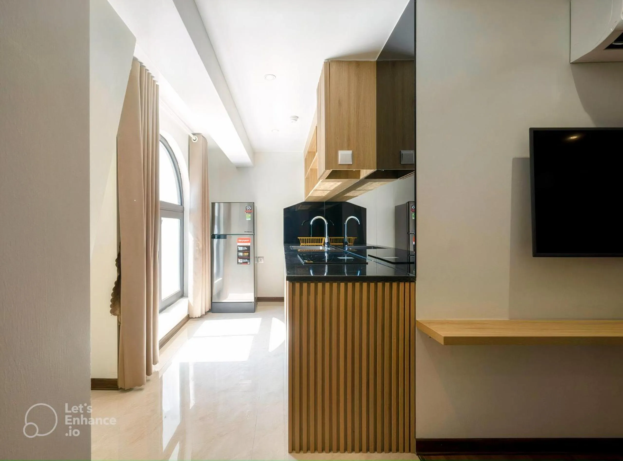 Kitchen or kitchenette in Harmony HaLong Hotel