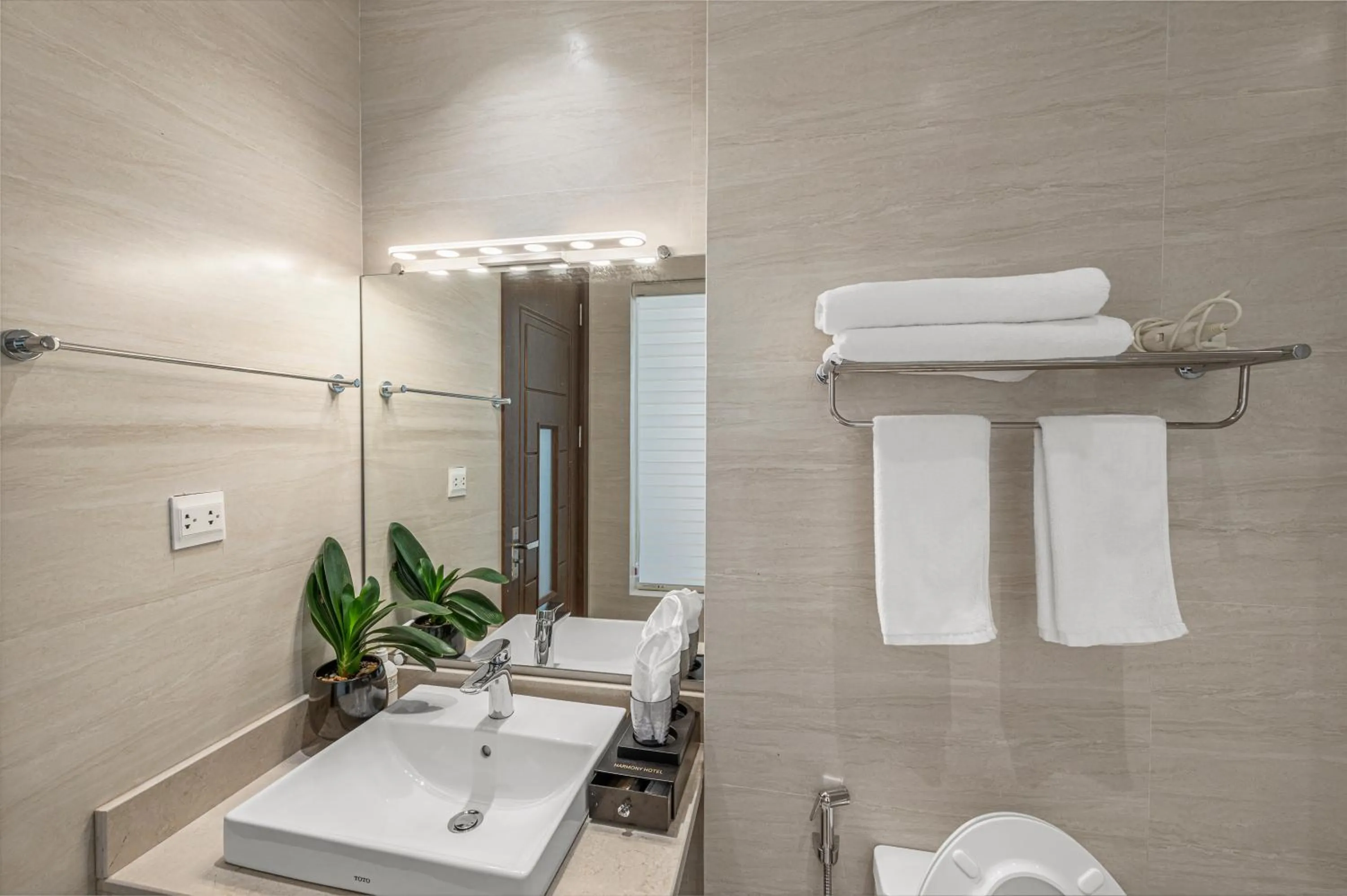 Bathroom in Harmony HaLong Hotel