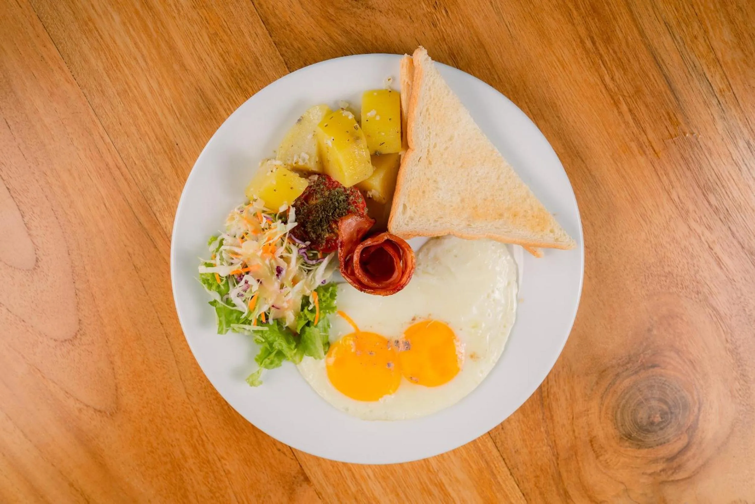 Food in Kubu Sakian Villa and Restaurant Sidemen