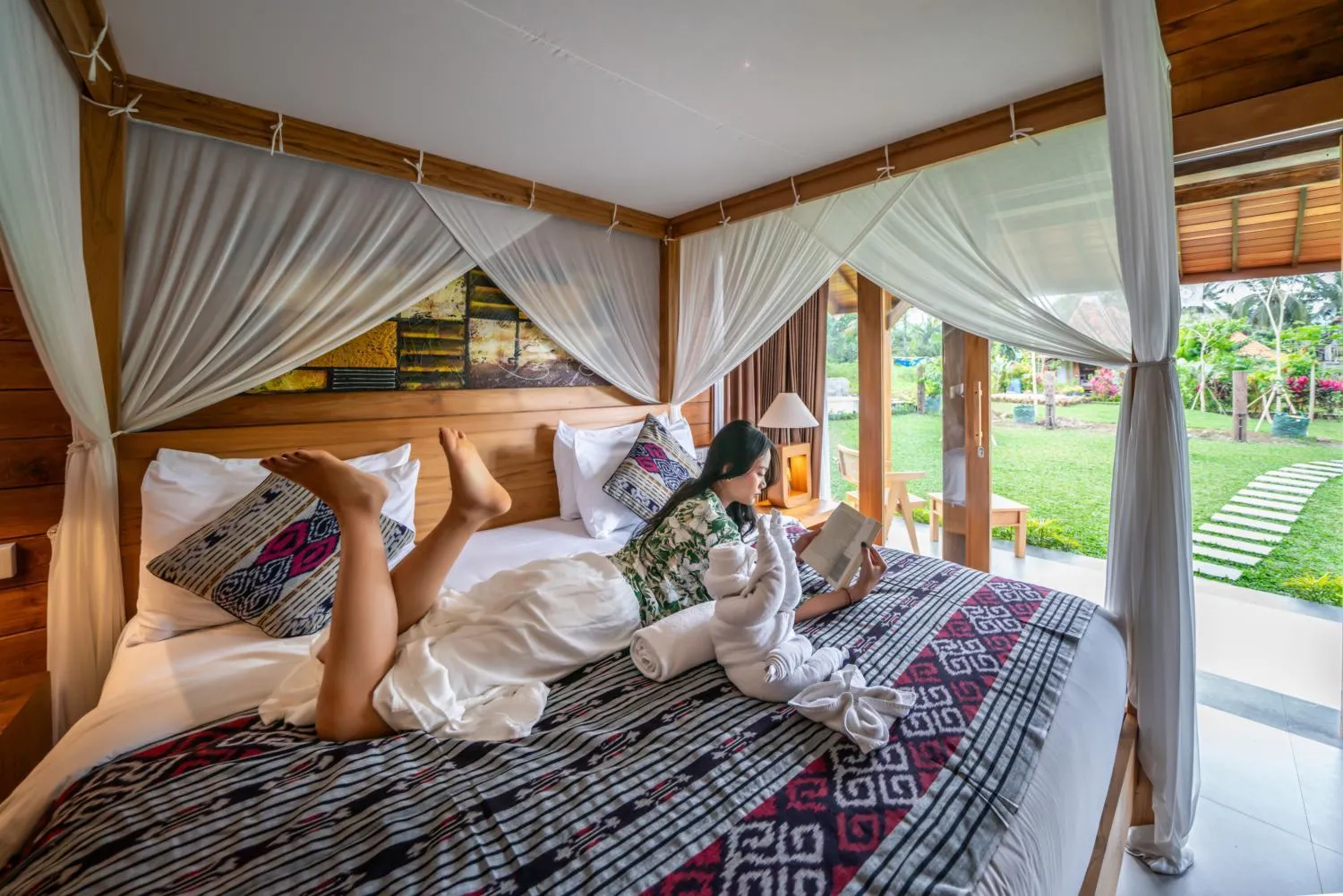 Bedroom, Bed in Kubu Sakian Villa and Restaurant Sidemen