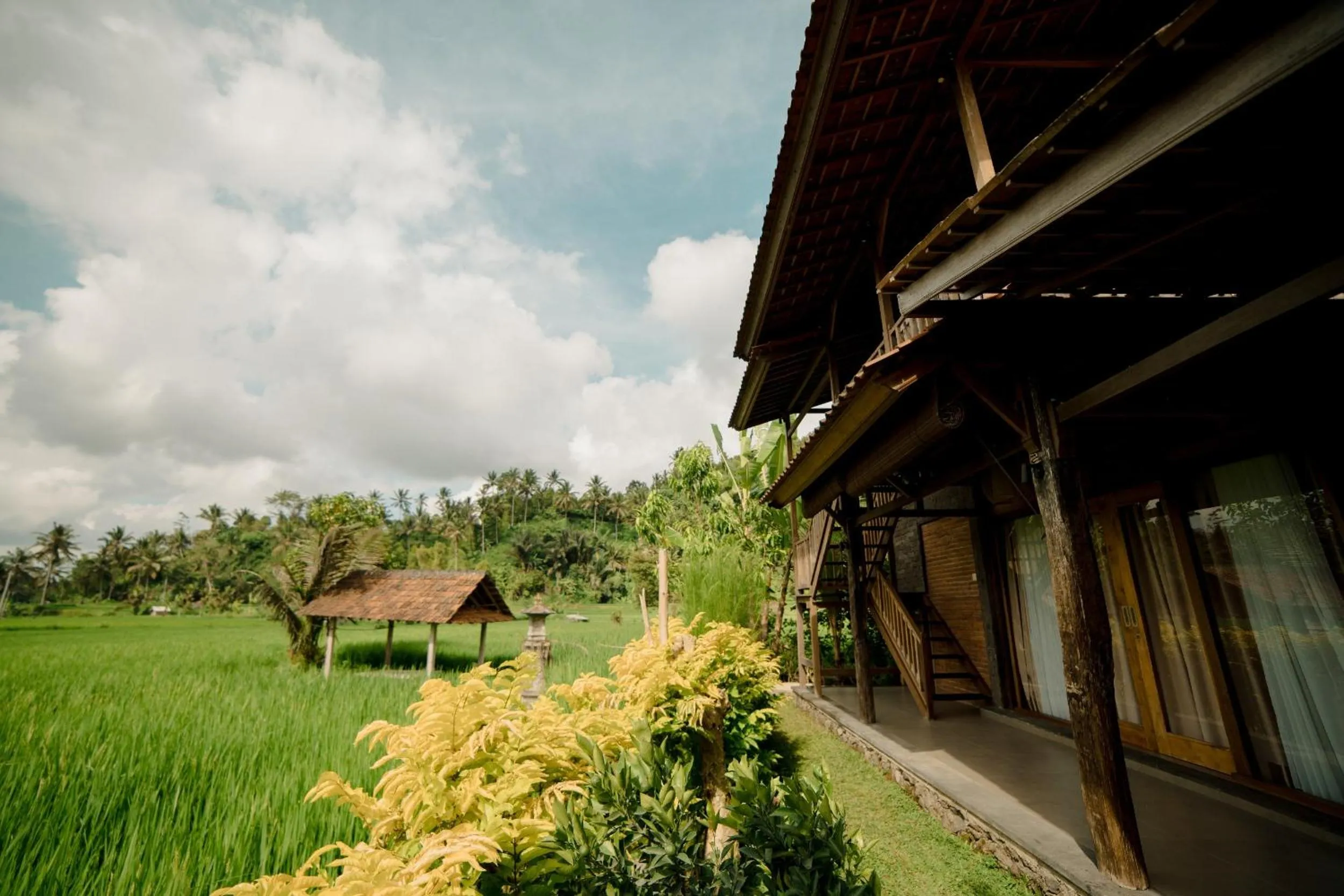 Balcony/Terrace in Kubu Sakian Villa and Restaurant Sidemen