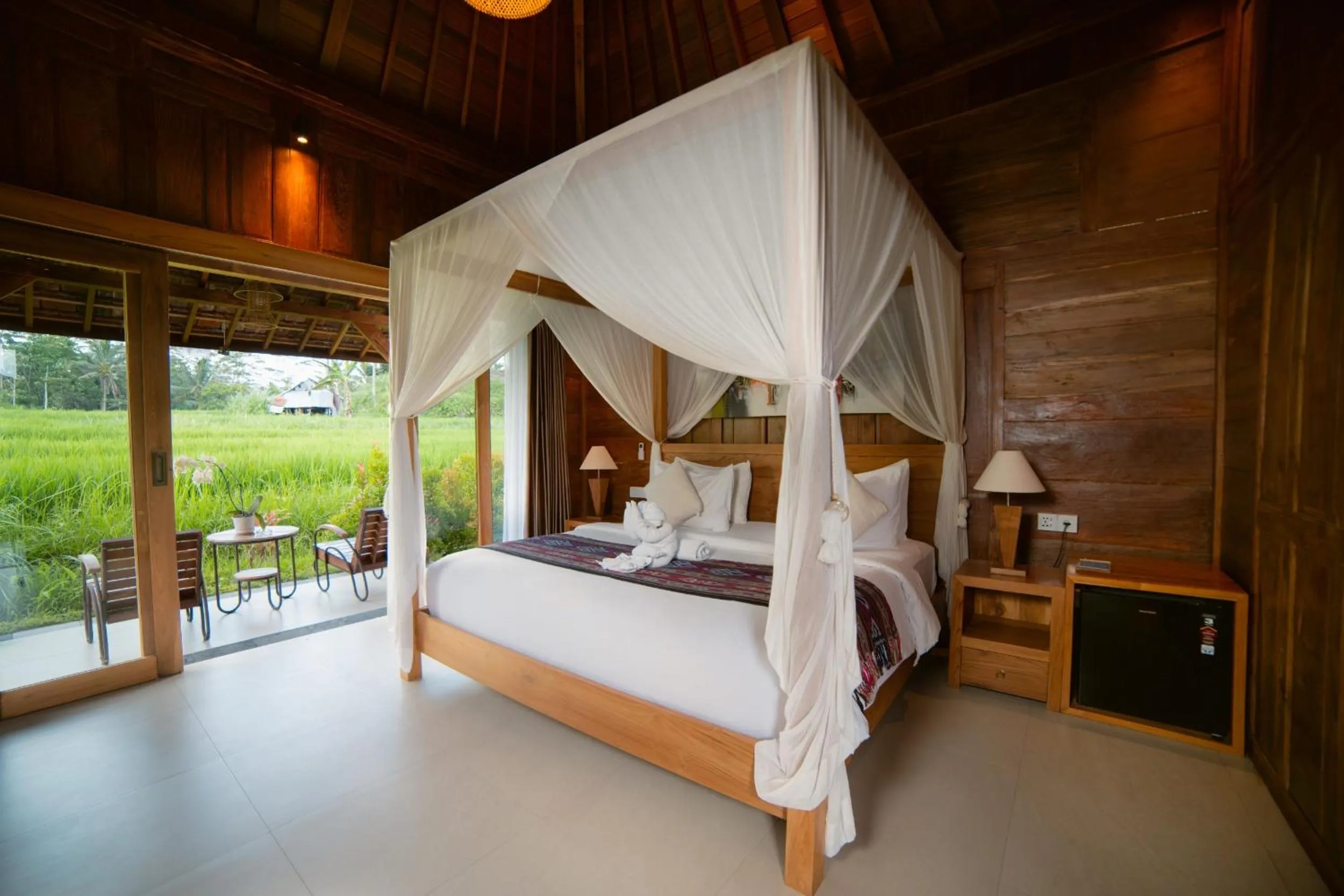 Bedroom, Bed in Kubu Sakian Villa and Restaurant Sidemen
