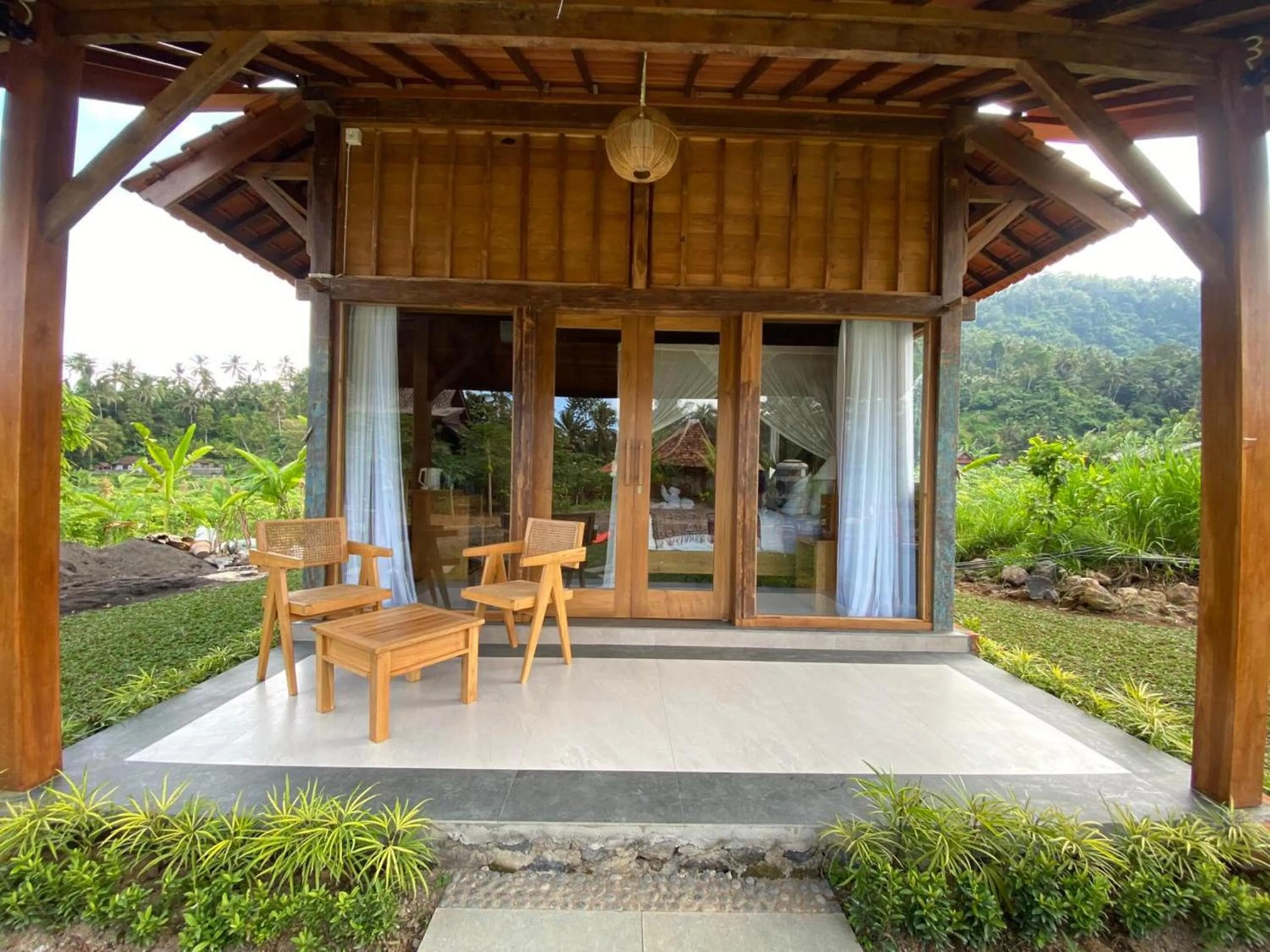 Balcony/Terrace in Kubu Sakian Villa and Restaurant Sidemen