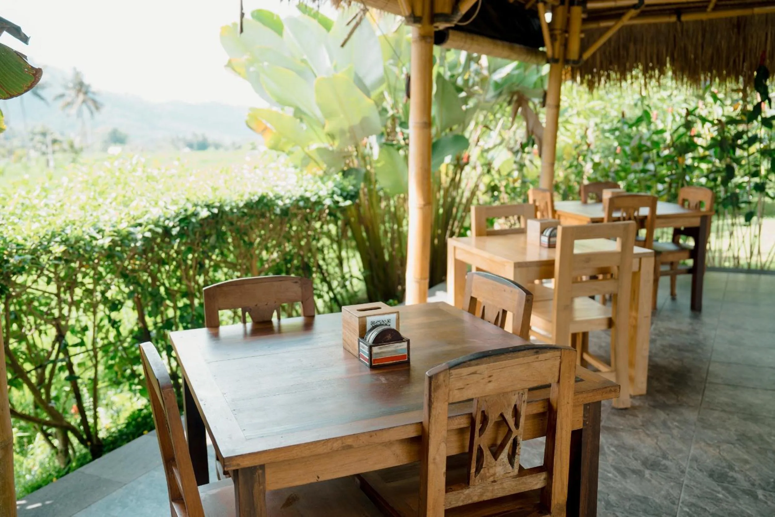 Restaurant/places to eat in Kubu Sakian Villa and Restaurant Sidemen