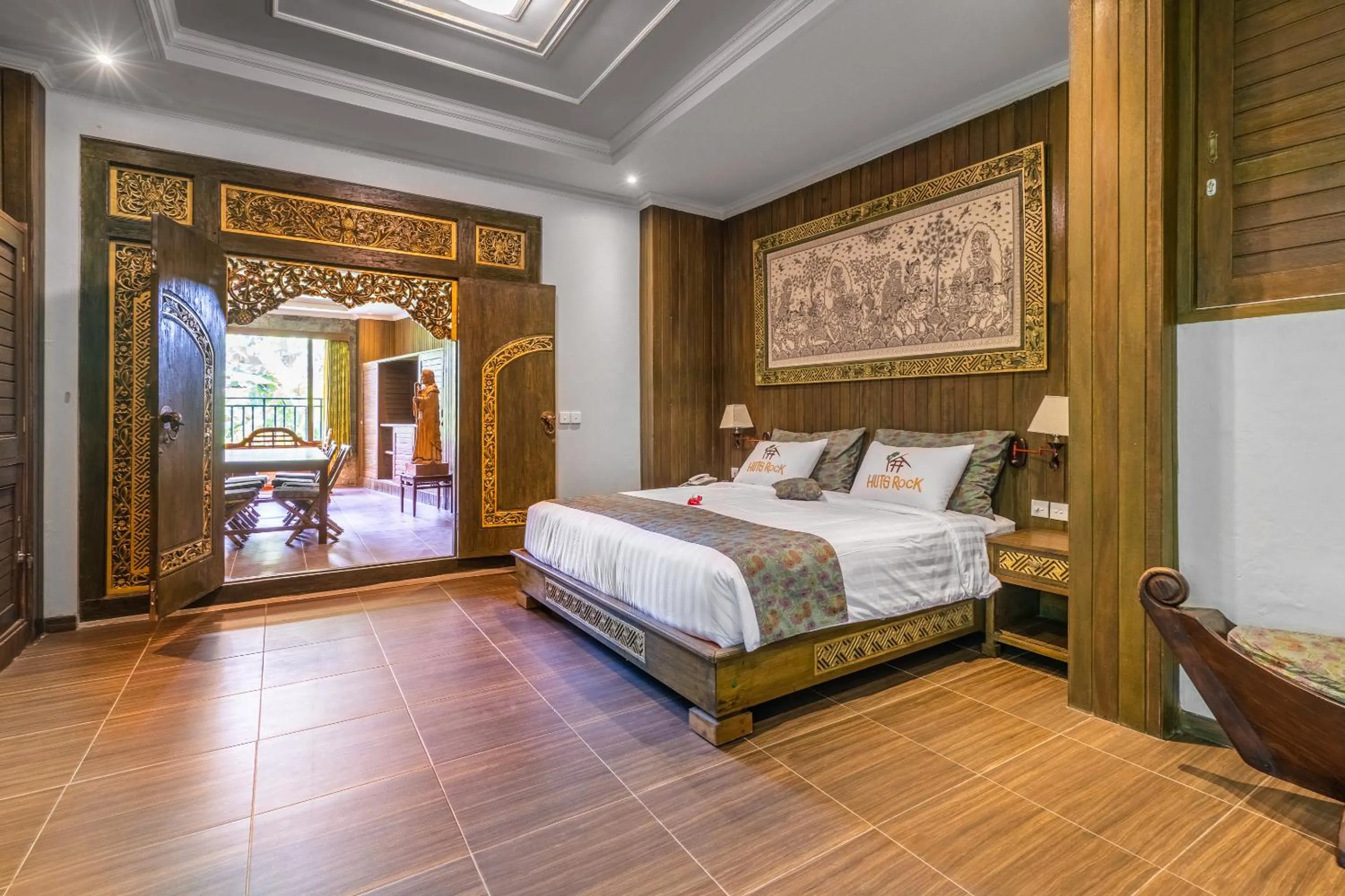 Bed in Huts Rock Ubud