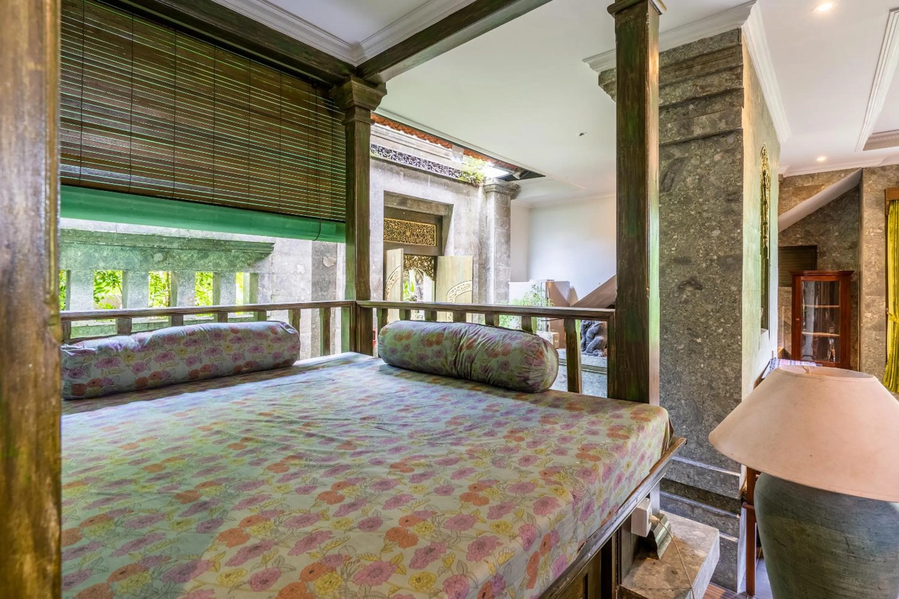 Bed in Huts Rock Ubud
