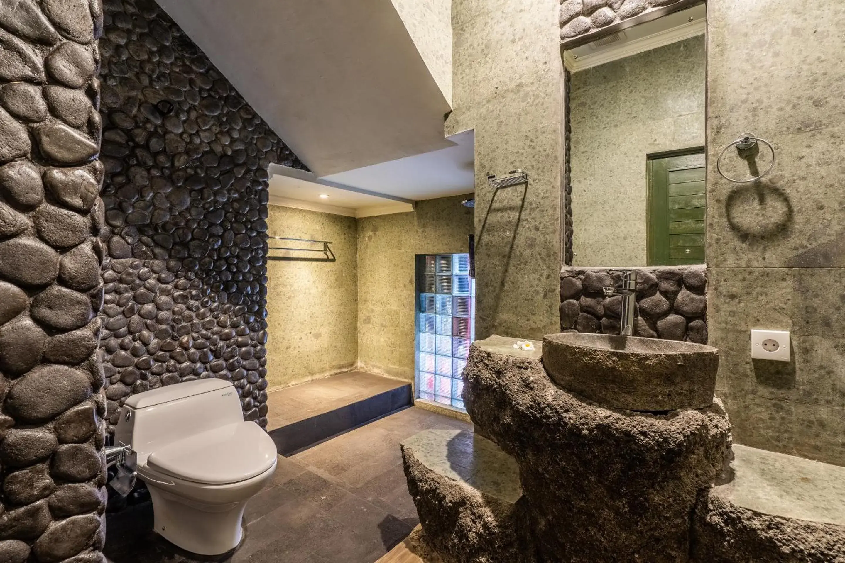 Huts Rock Ubud Huts Rock Ubud