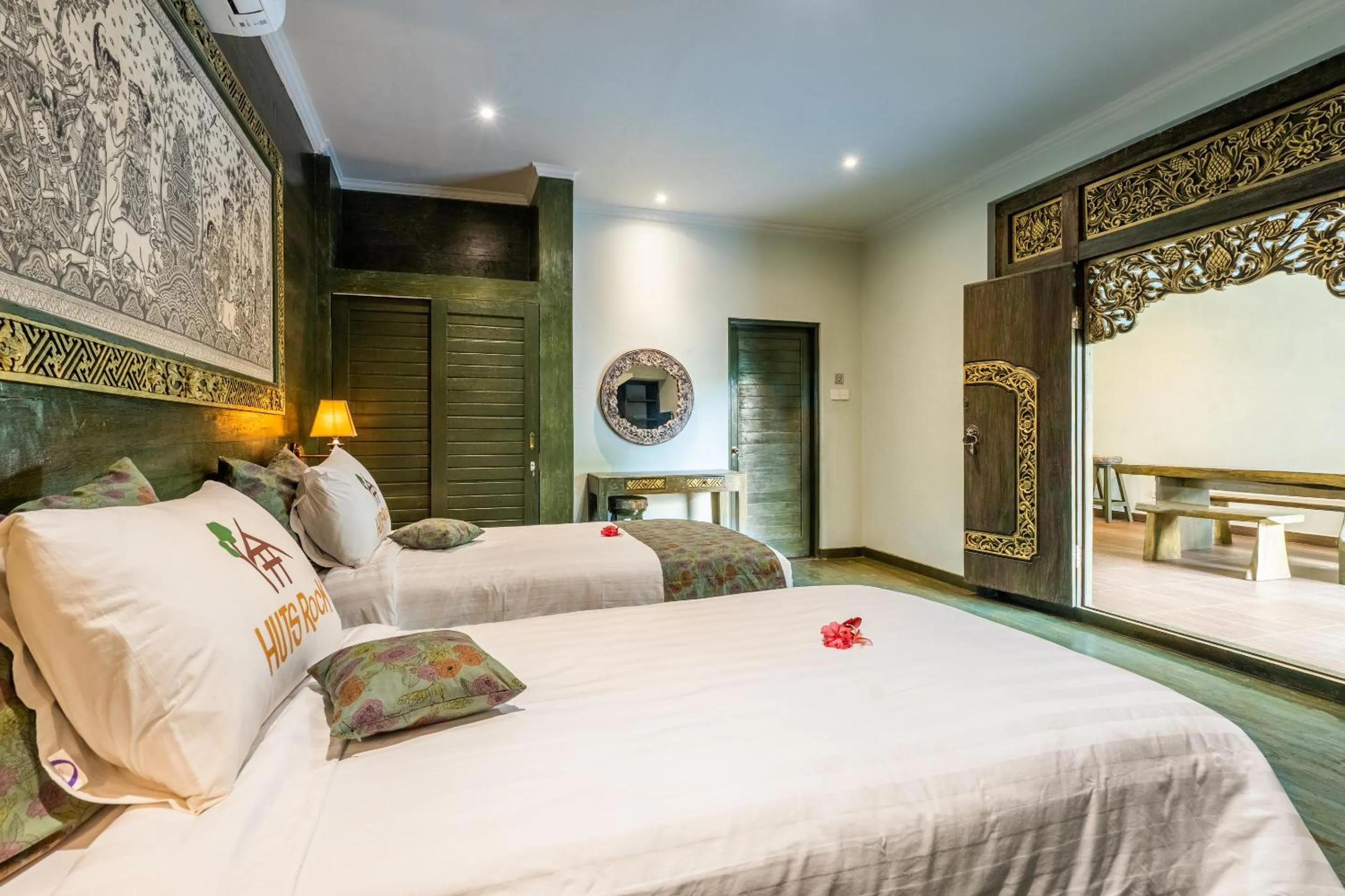 Bed in Huts Rock Ubud