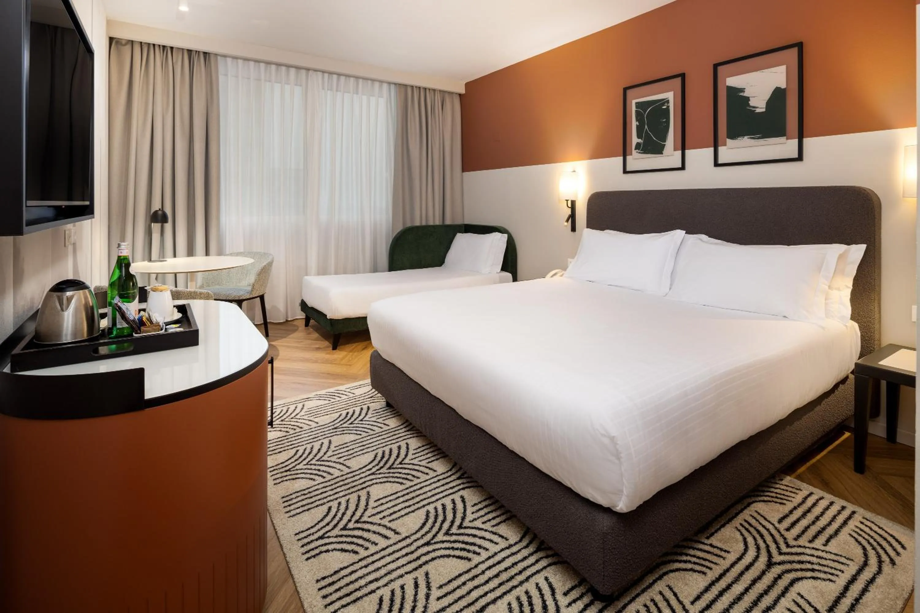 Bed in Crowne Plaza Padova by IHG