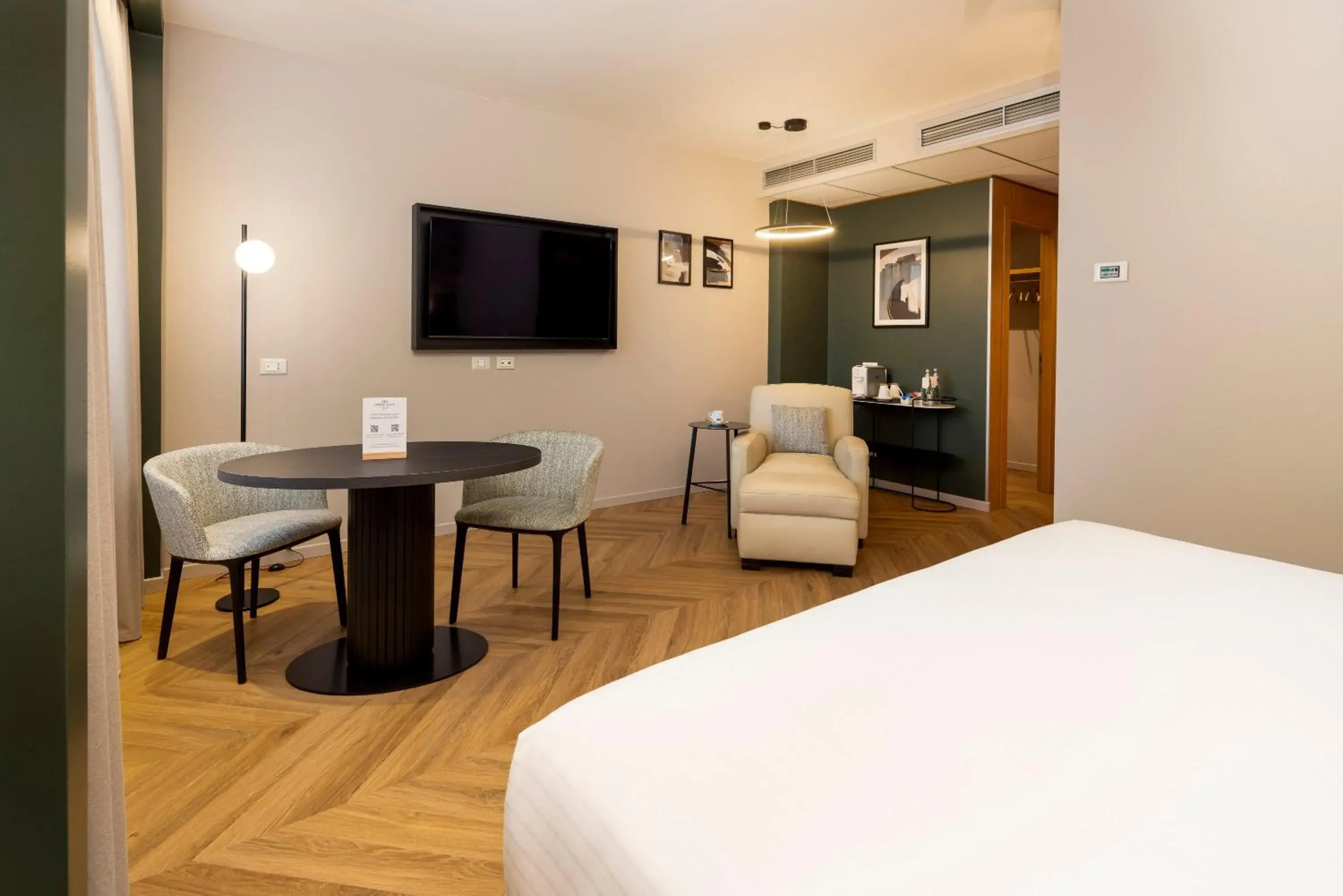 Bed in Crowne Plaza Padova by IHG Bed in Crowne Plaza Padova by IHG