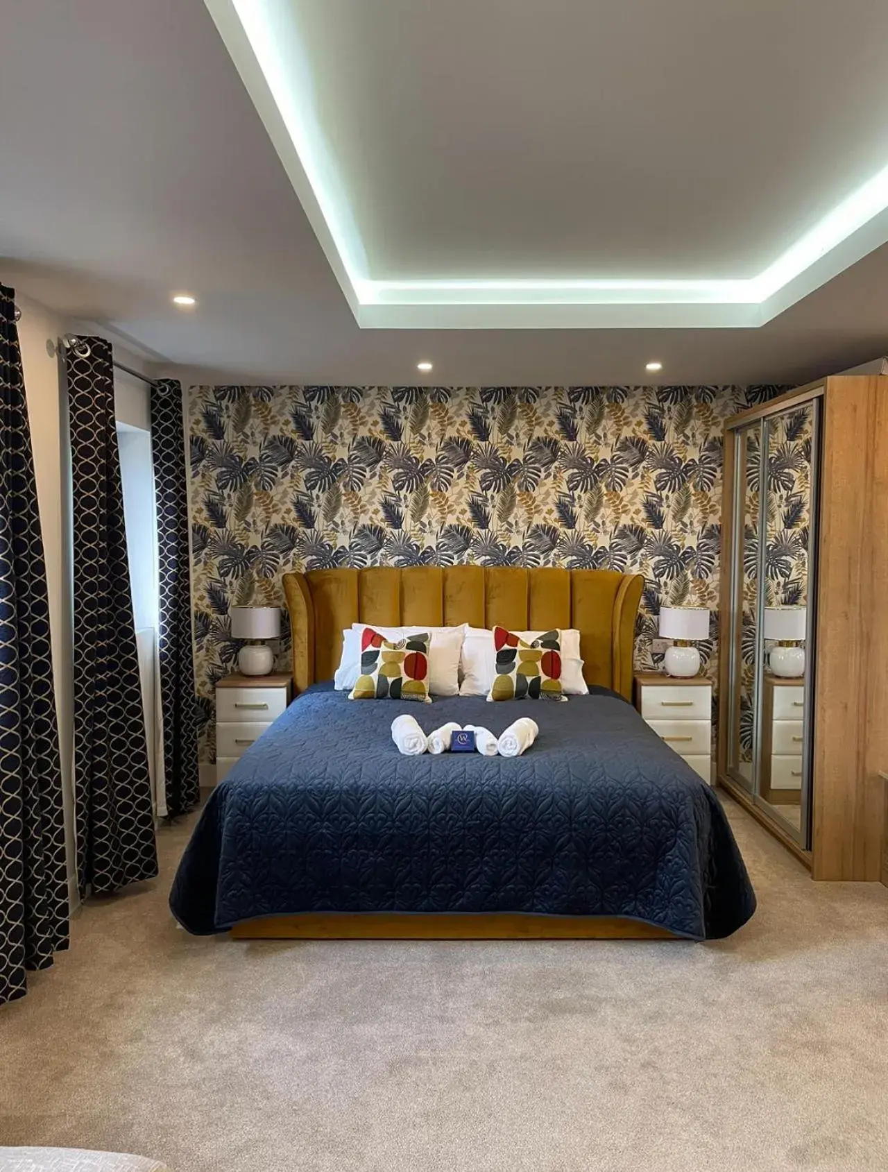 Deluxe Queen Suite in The Wylies Deluxe Queen Suite in The Wylies