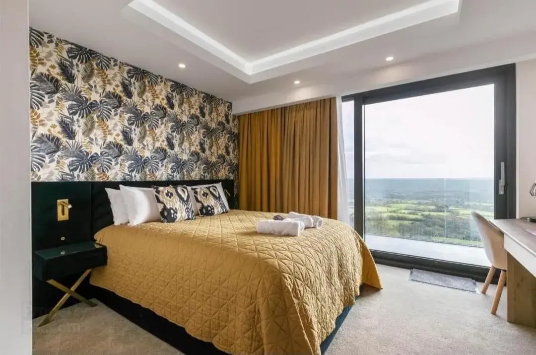 King Room with Balcony in The Wylies King Room with Balcony in The Wylies