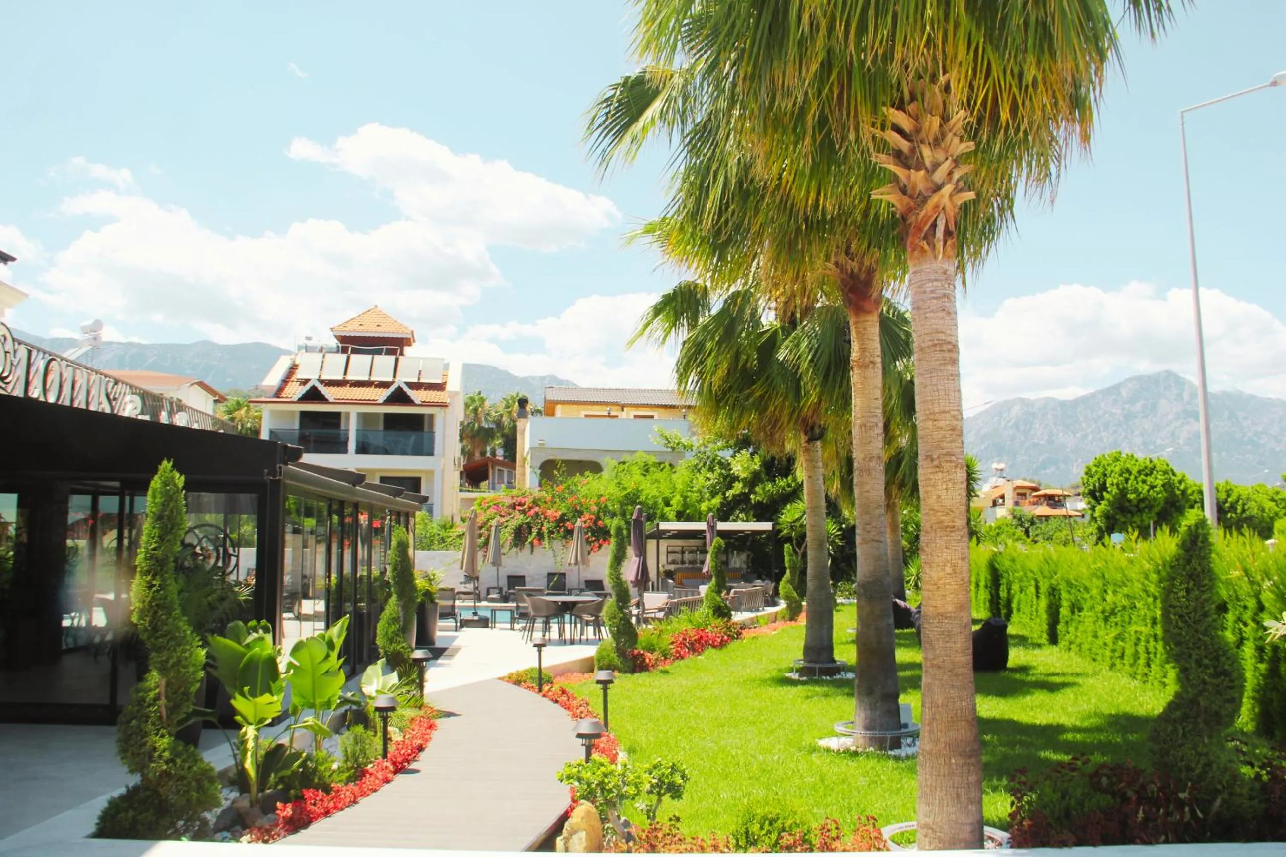 Day in Edem Flower Hotel