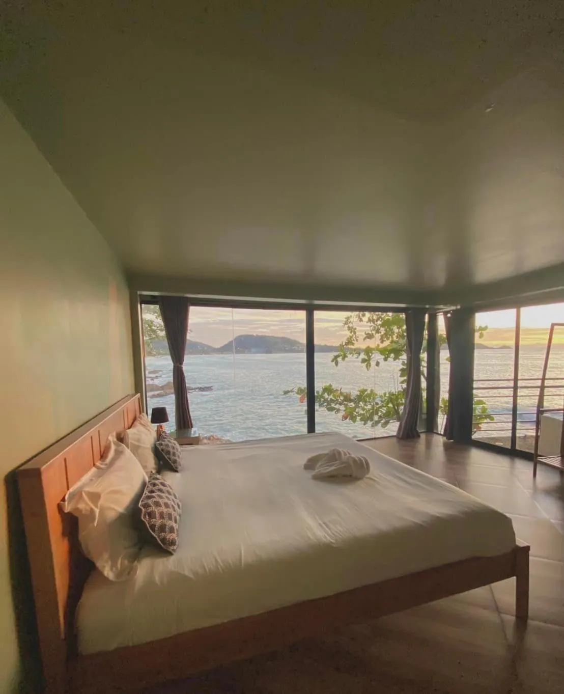 Bed in patong sunset villa Phuket