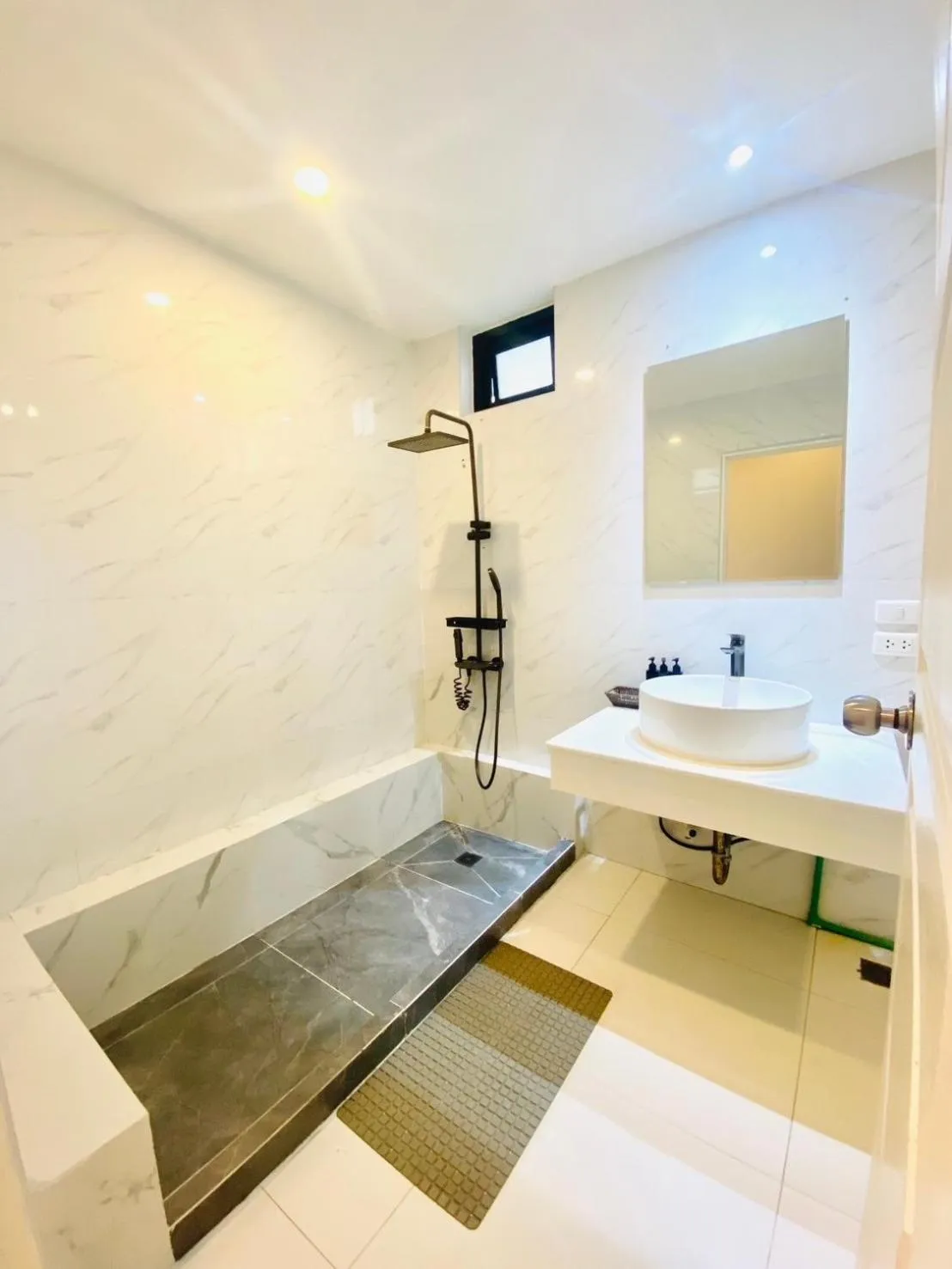 patong sunset villa Phuket