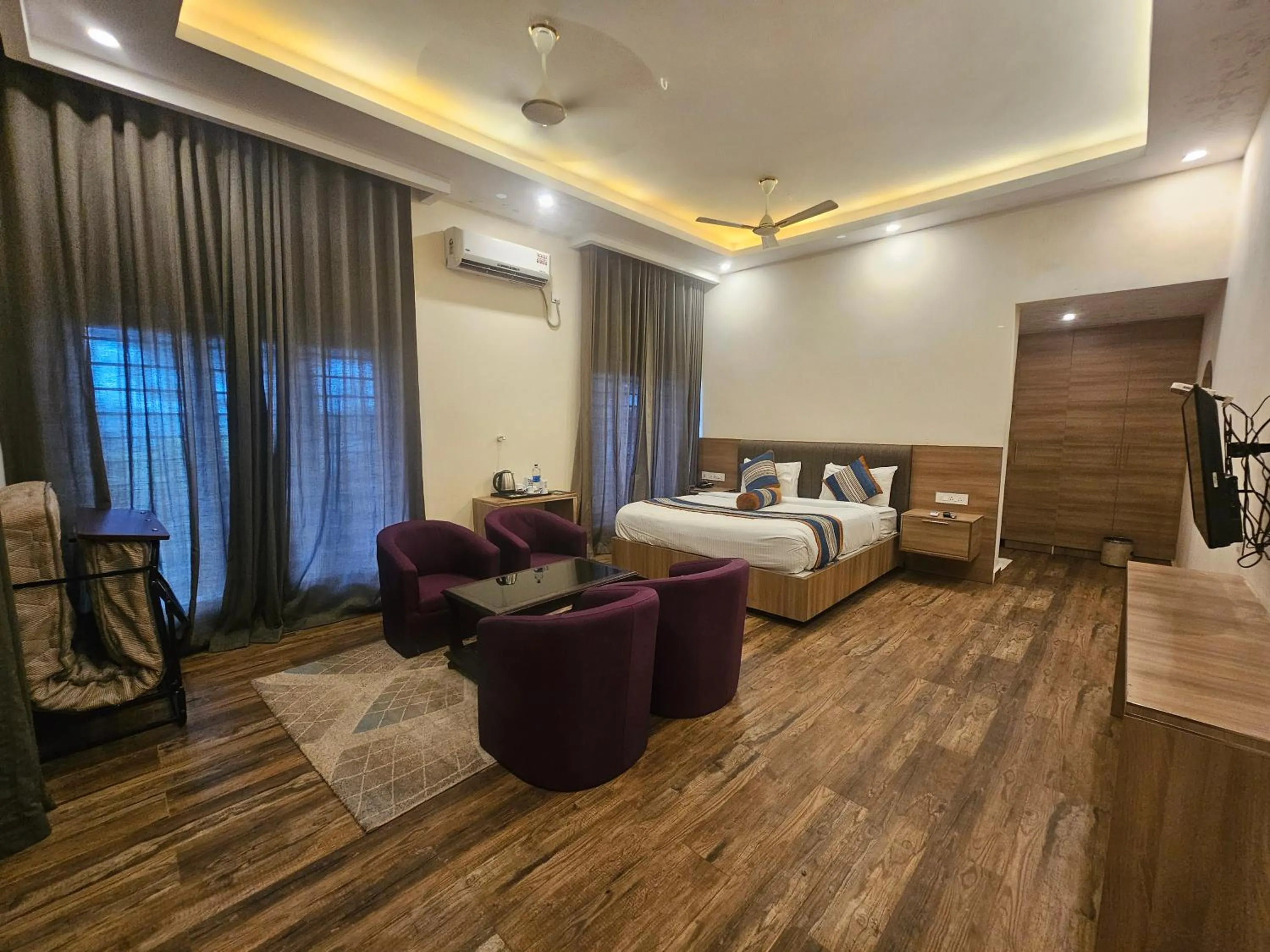 Bed in Adrak Summer Sand Hill Resort Vagamon