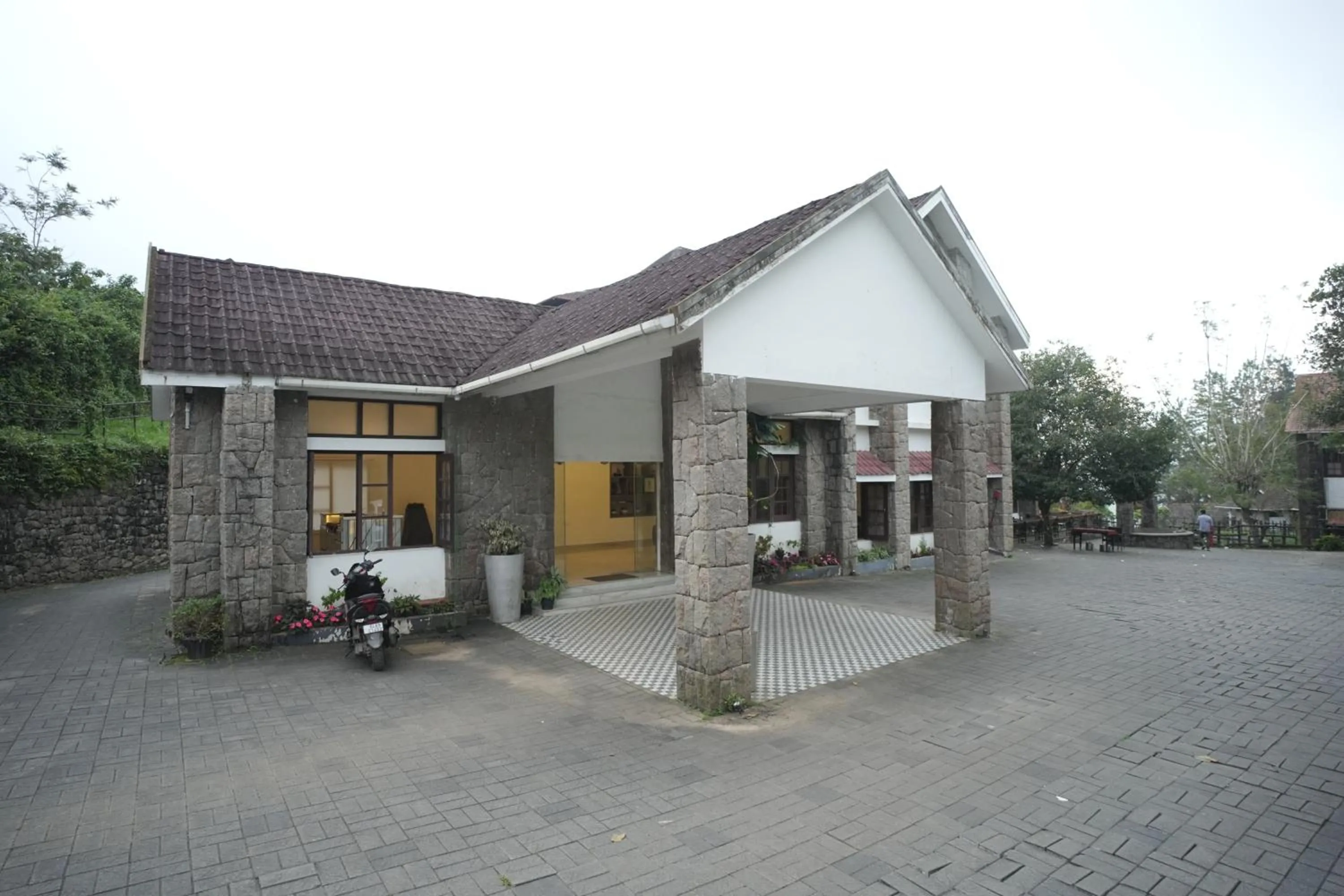 Property building in Adrak Summer Sand Hill Resort Vagamon