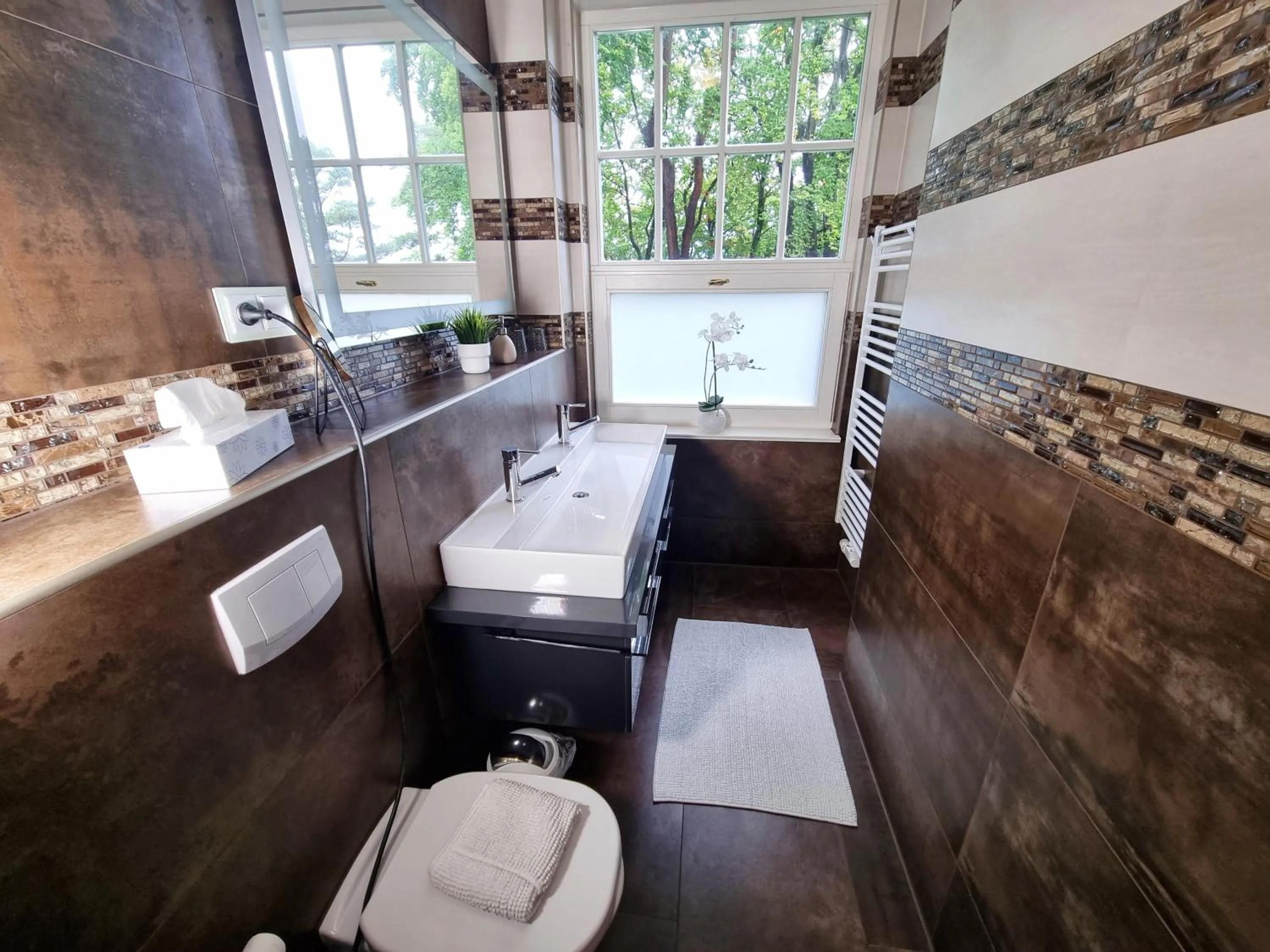 Toilet in Strandhotel Lindequist