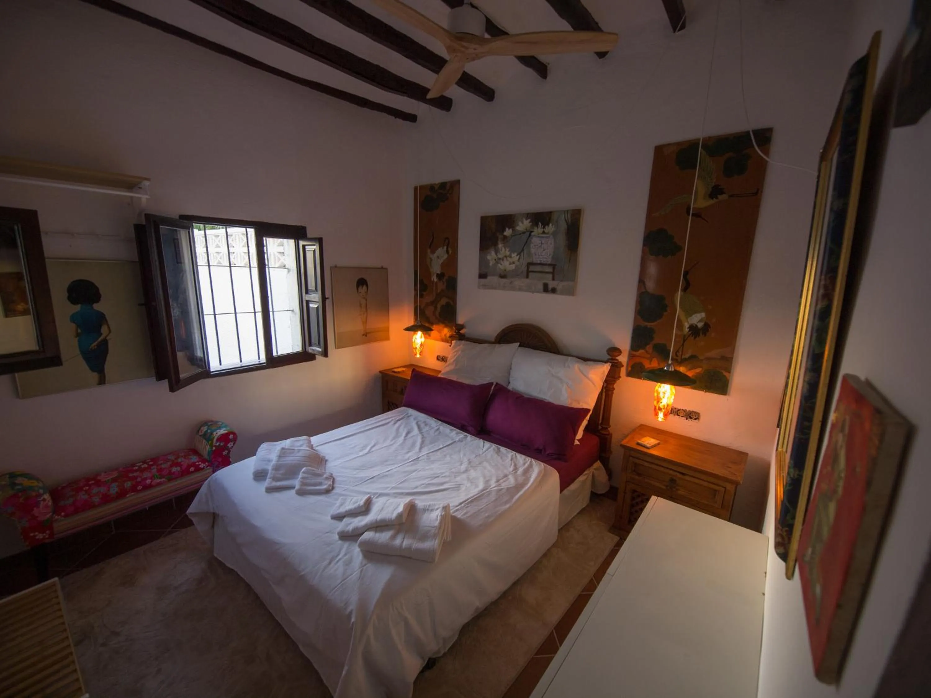 Bedroom, Bed in Guest House Bellaguarda