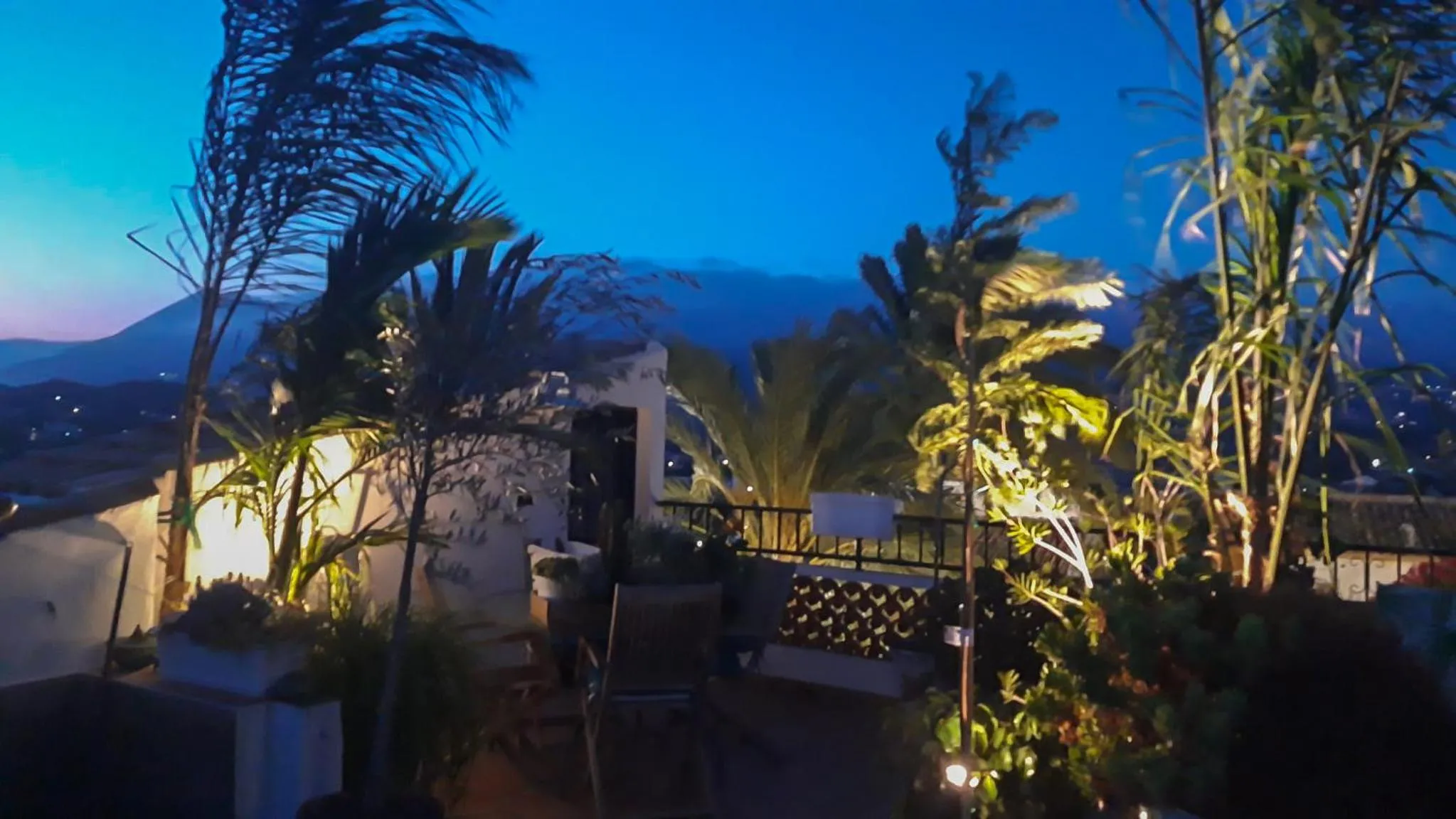 Night in Guest House Bellaguarda