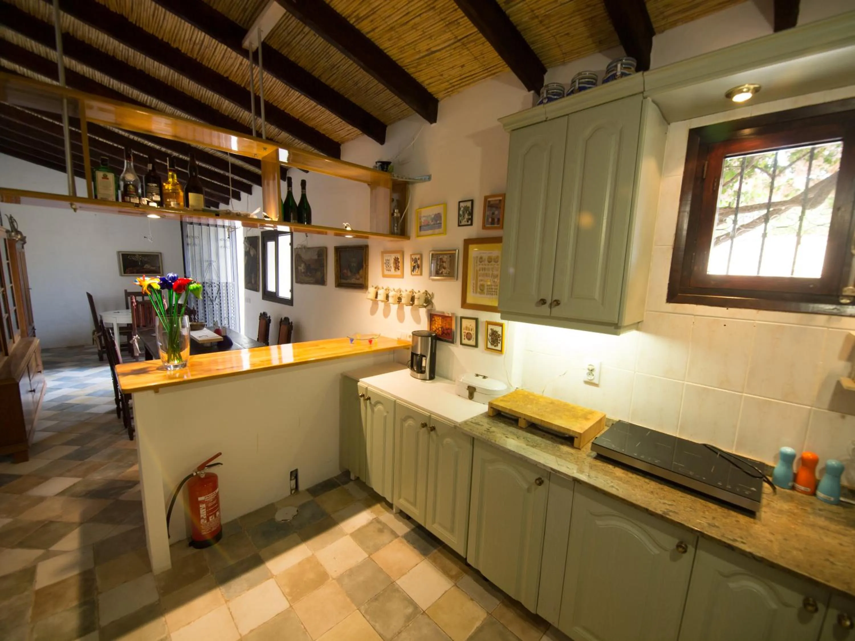 Kitchen or kitchenette in Guest House Bellaguarda