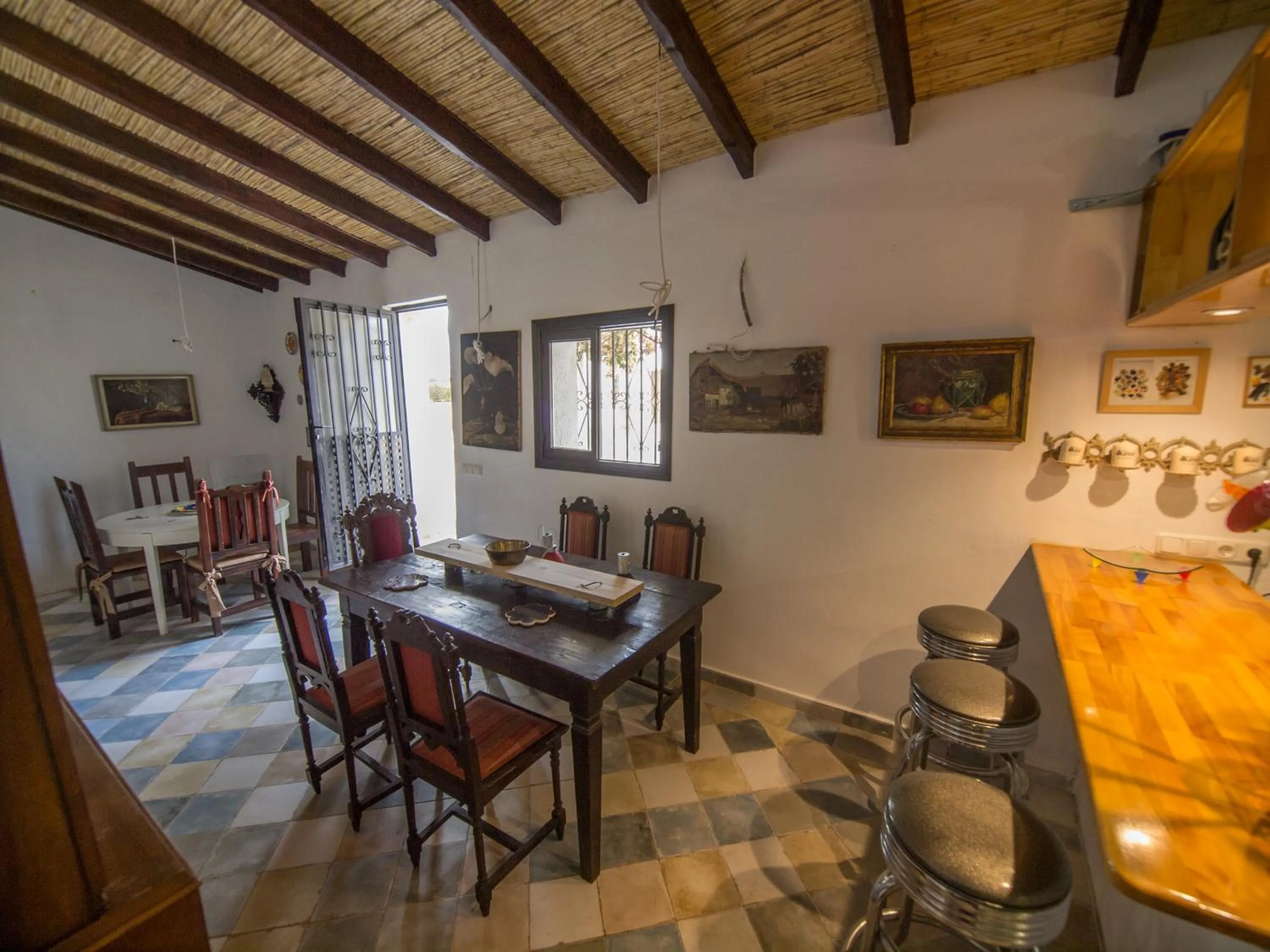 Dining area in Guest House Bellaguarda