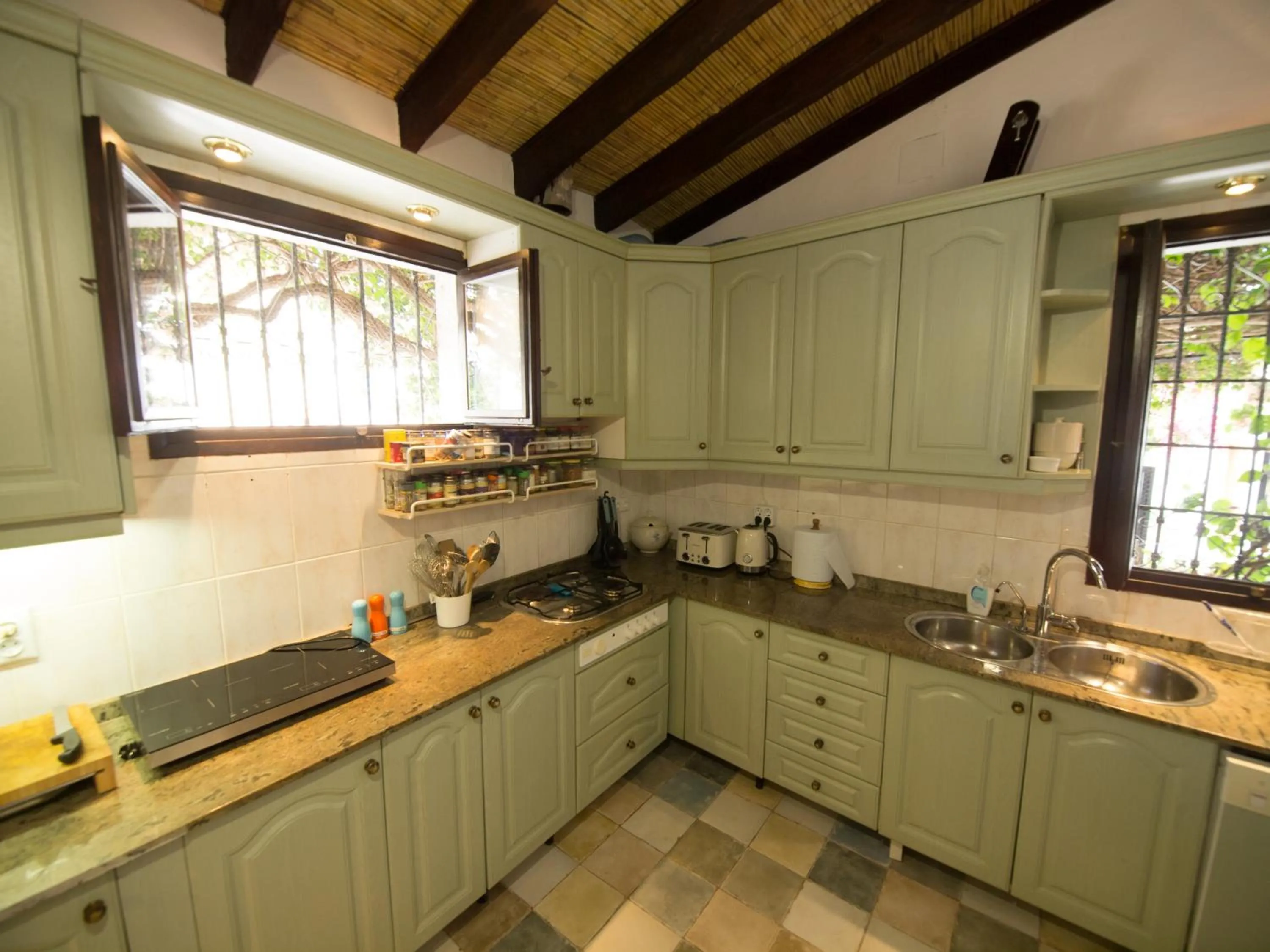 Coffee/tea facilities in Guest House Bellaguarda