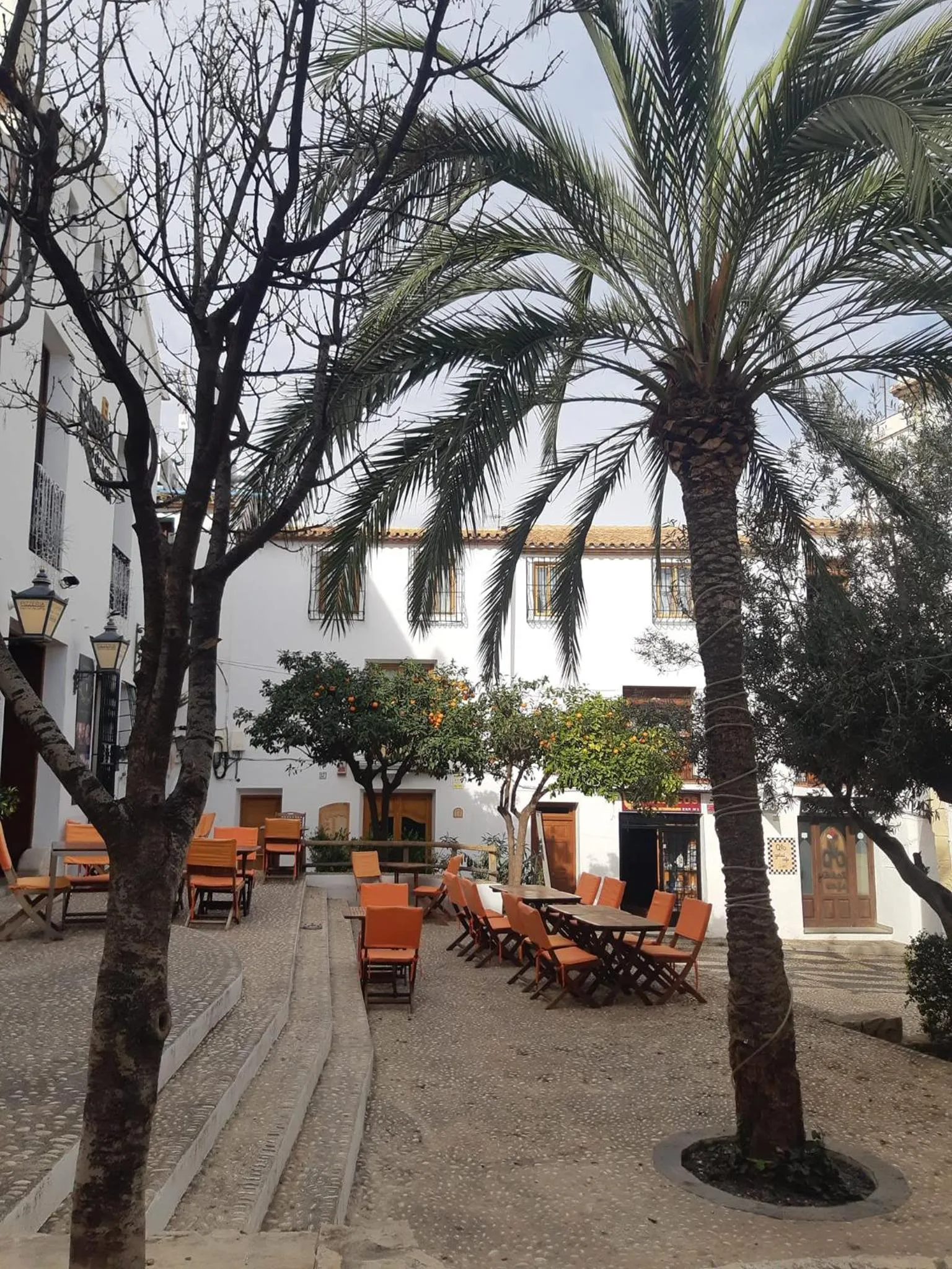 Restaurant/places to eat in Guest House Bellaguarda