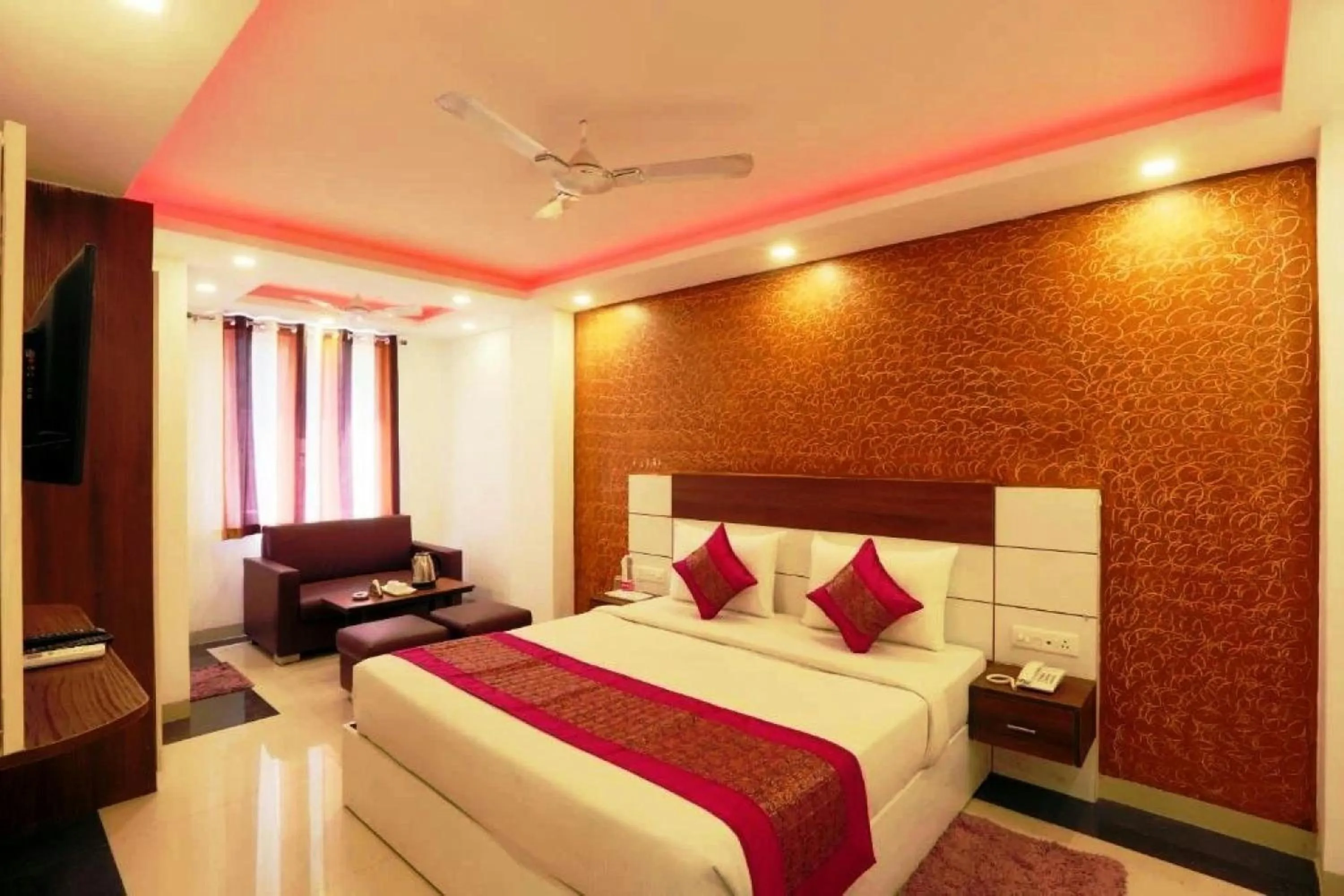 Living room in Hotel Sohrai Inn