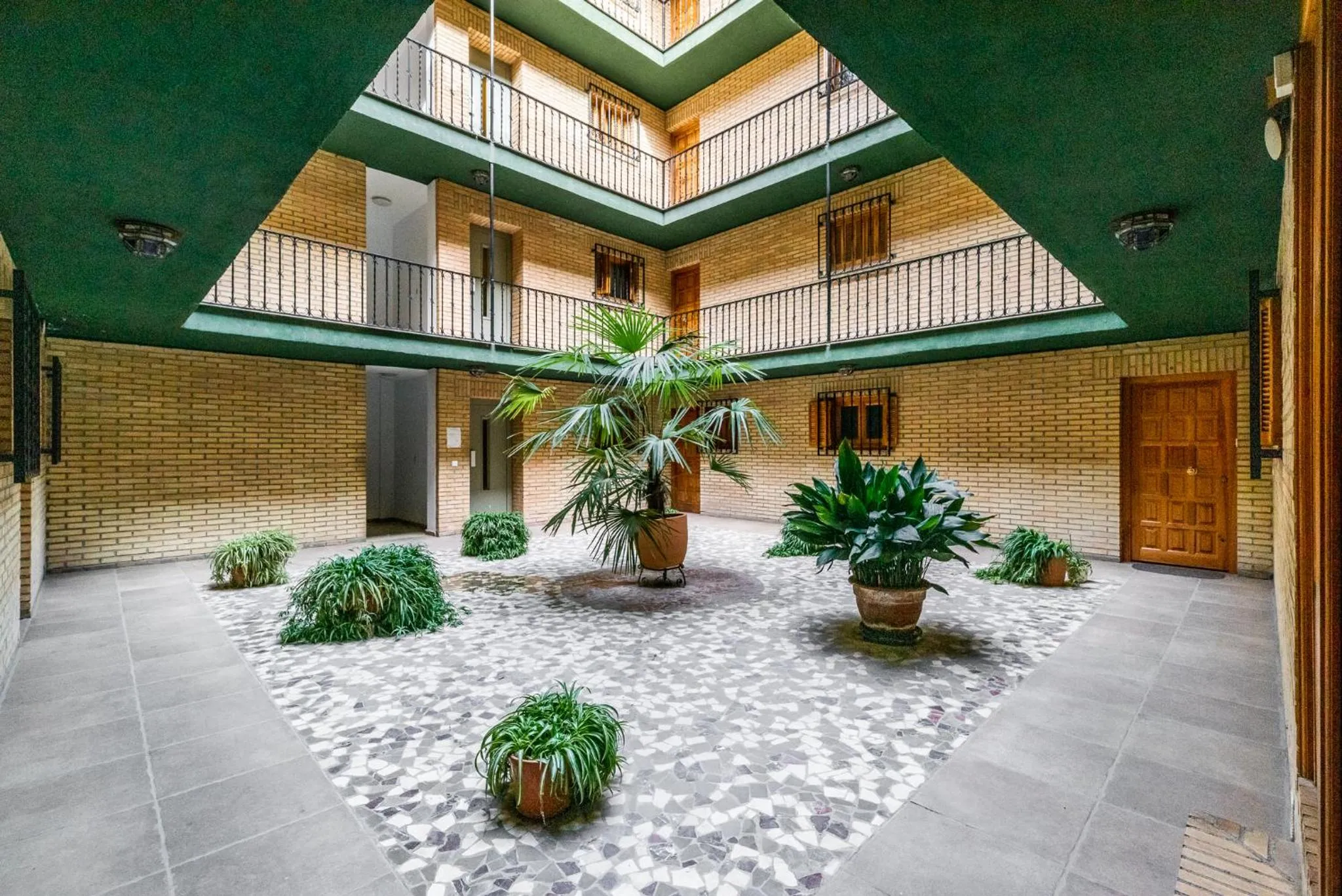 Precioso apartamento con parking en Granada