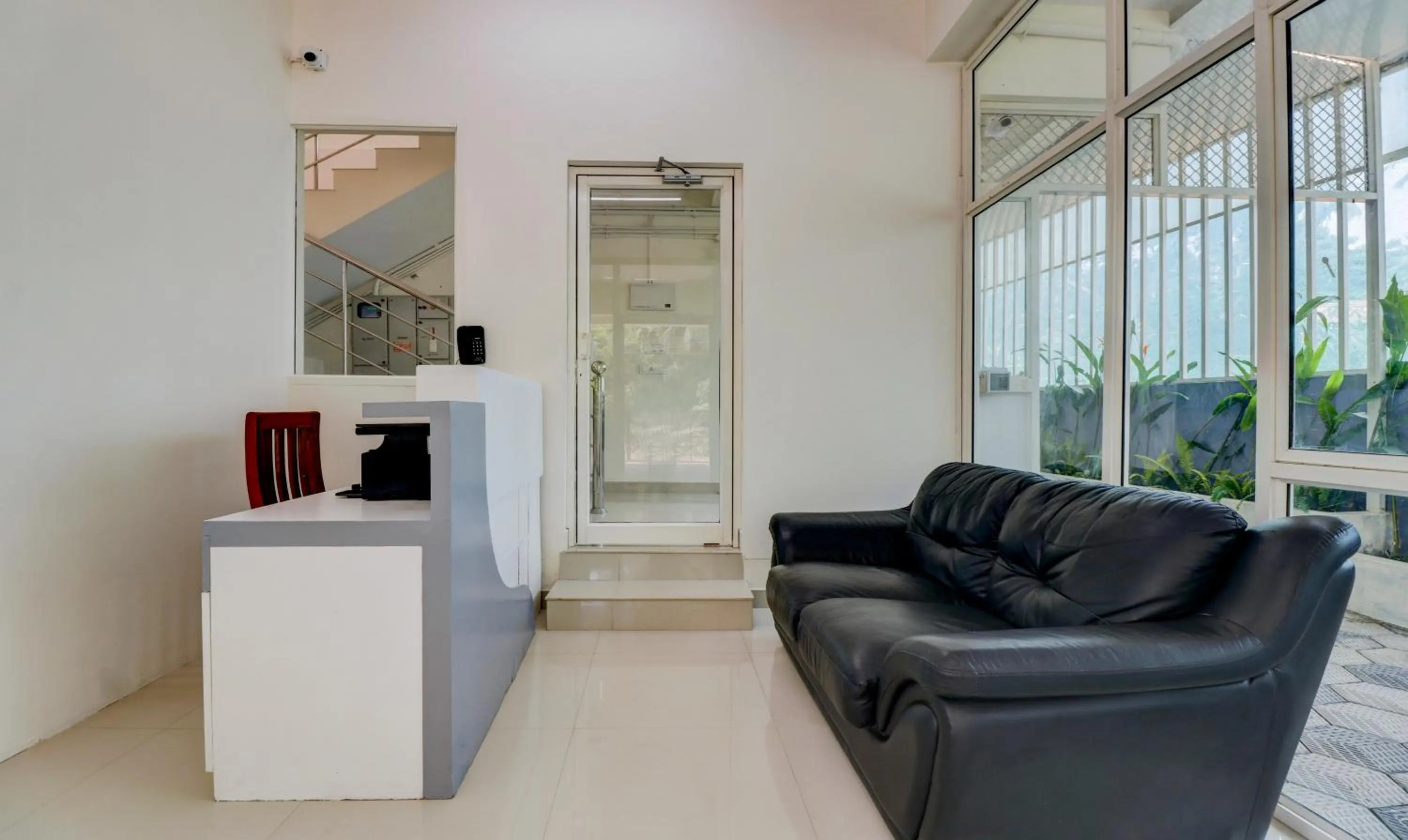 Seating area in Itsy Hotels Ushodaya Royal Residency