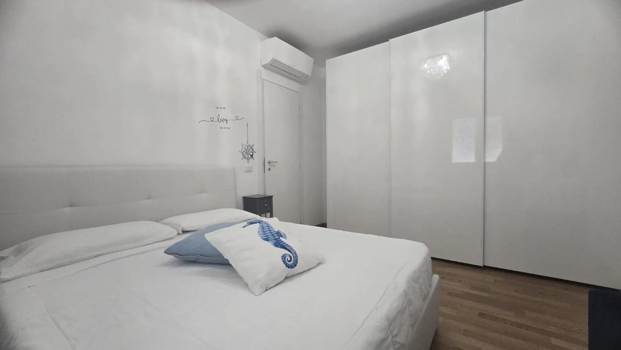 Bed in Appartamento sul mare Nettuno