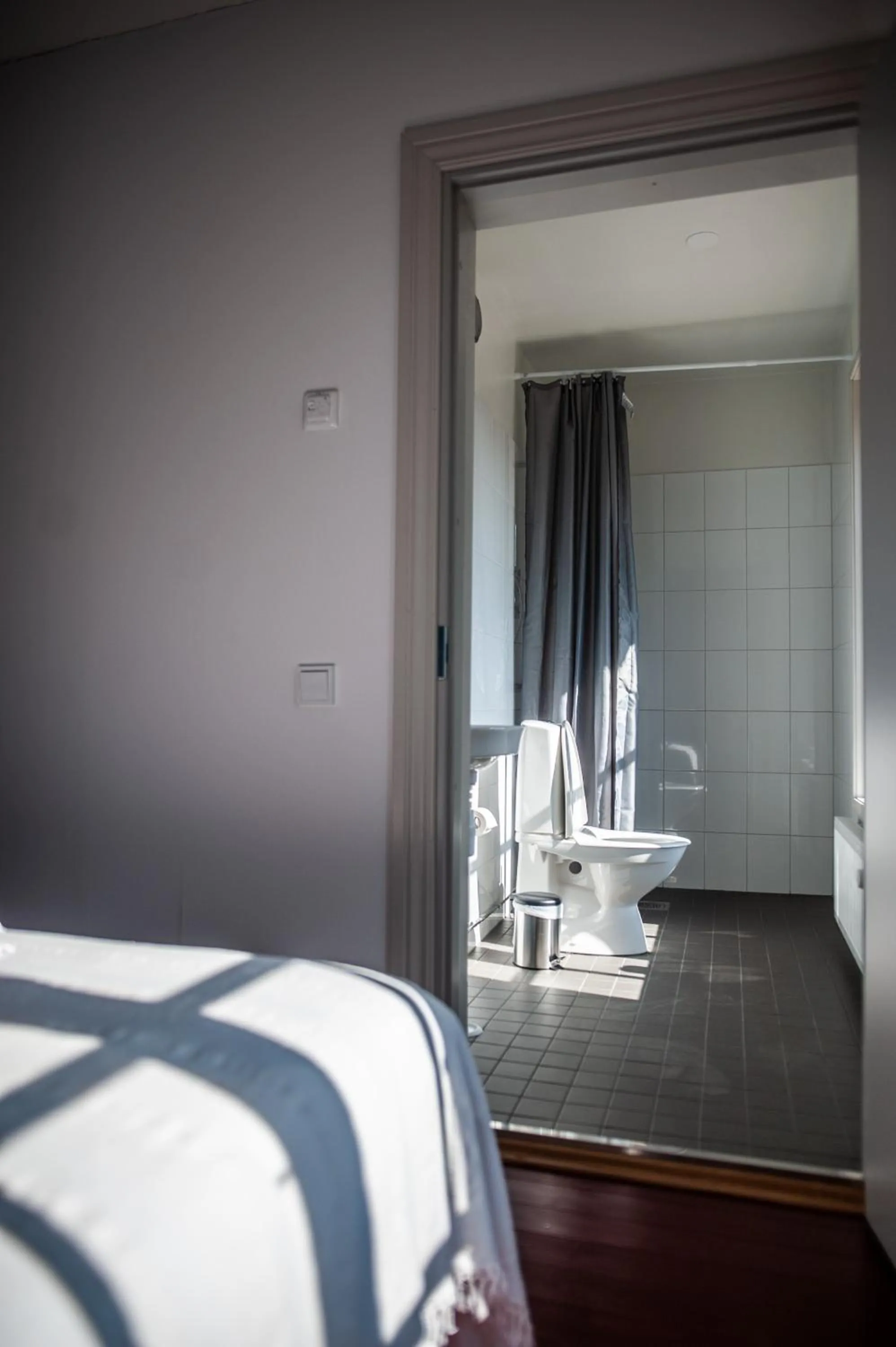 Toilet, Bed in Matkustajakoti Ykspihlaja