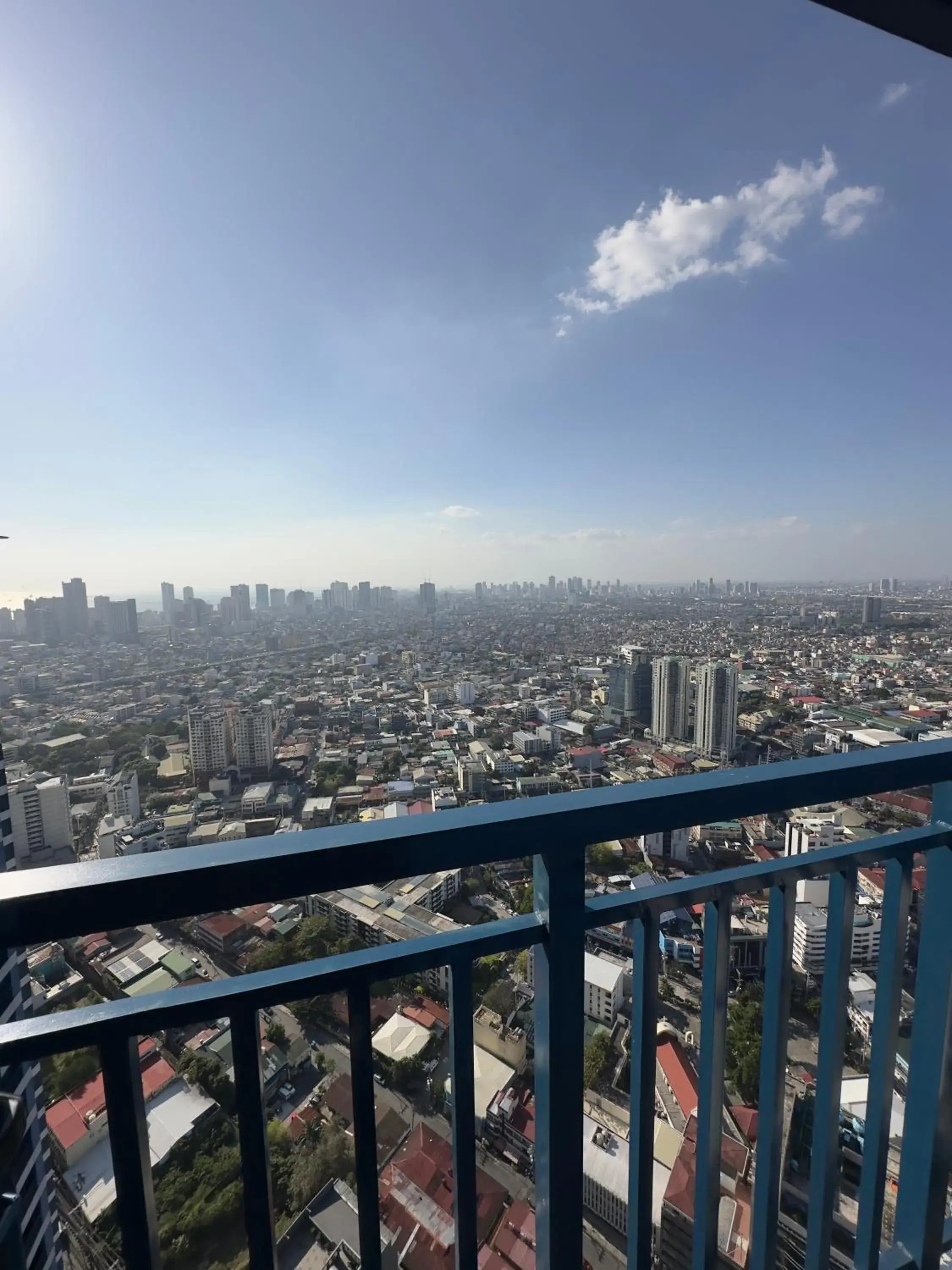 Heart of Makati, Fully furnished condo, cbd central location Heart of Makati, Fully furnished condo, cbd central location