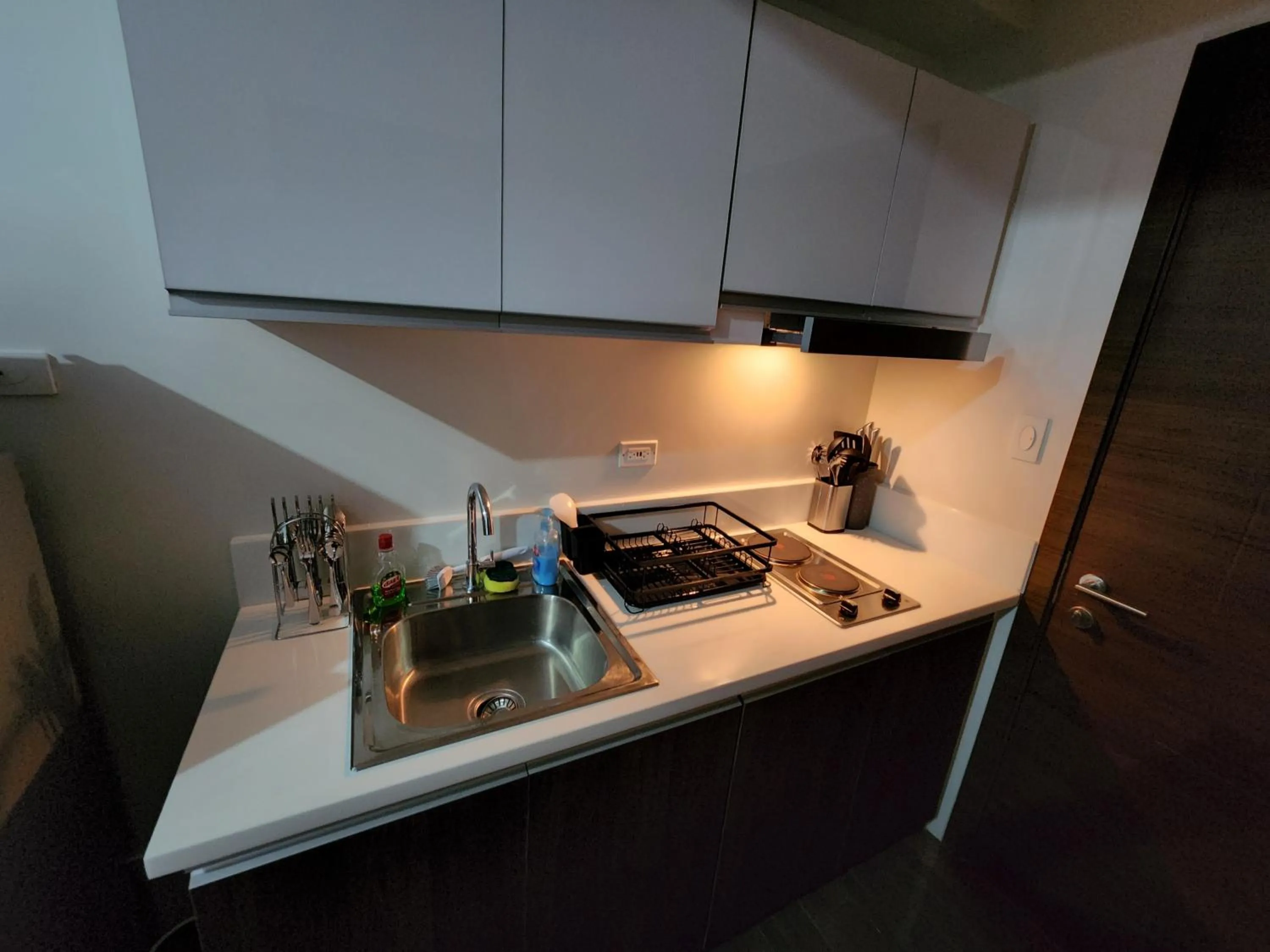 Kitchen or kitchenette in Heart of Makati, Fully furnished condo, cbd central location
